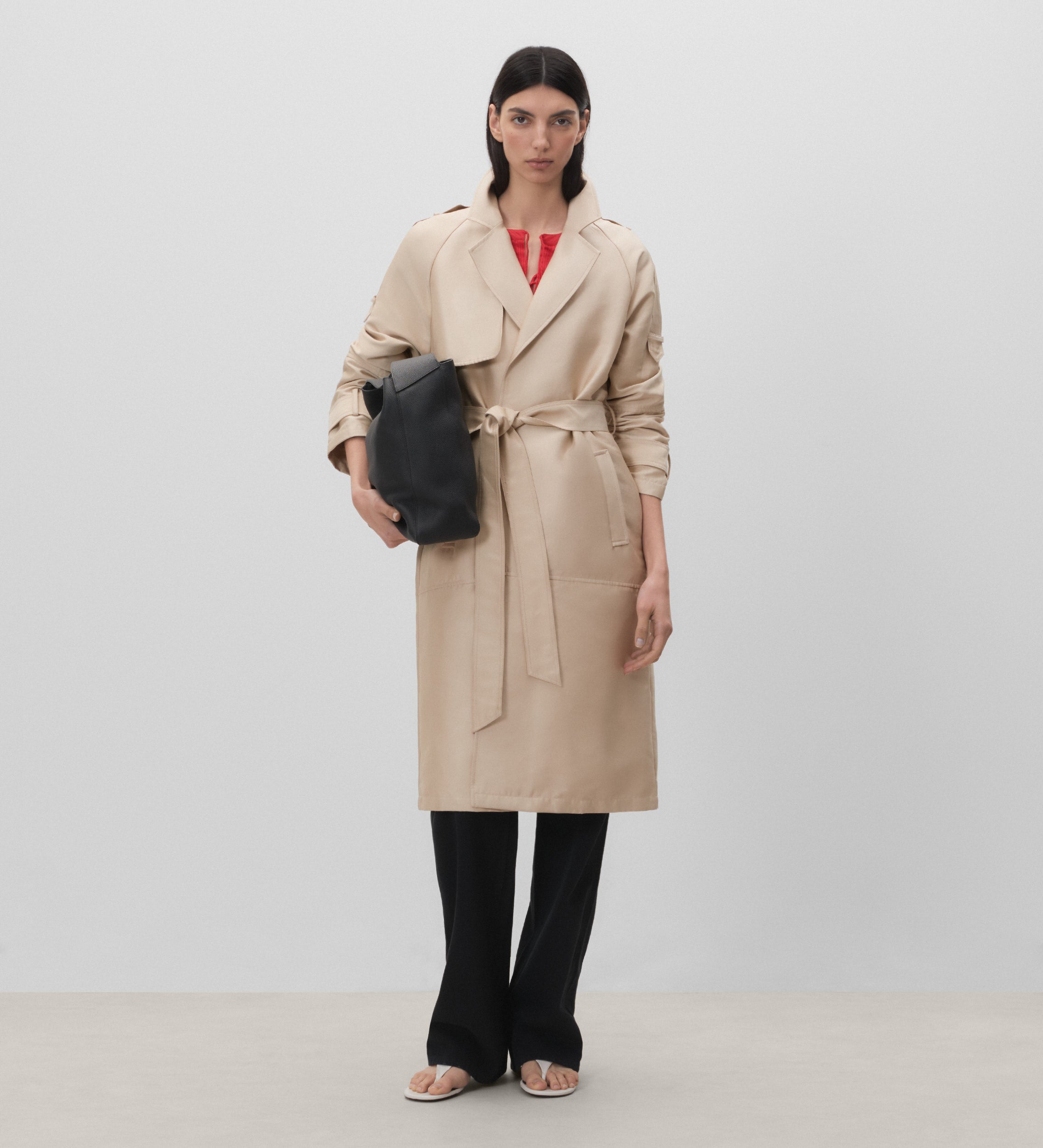 Tie belt trench coat
