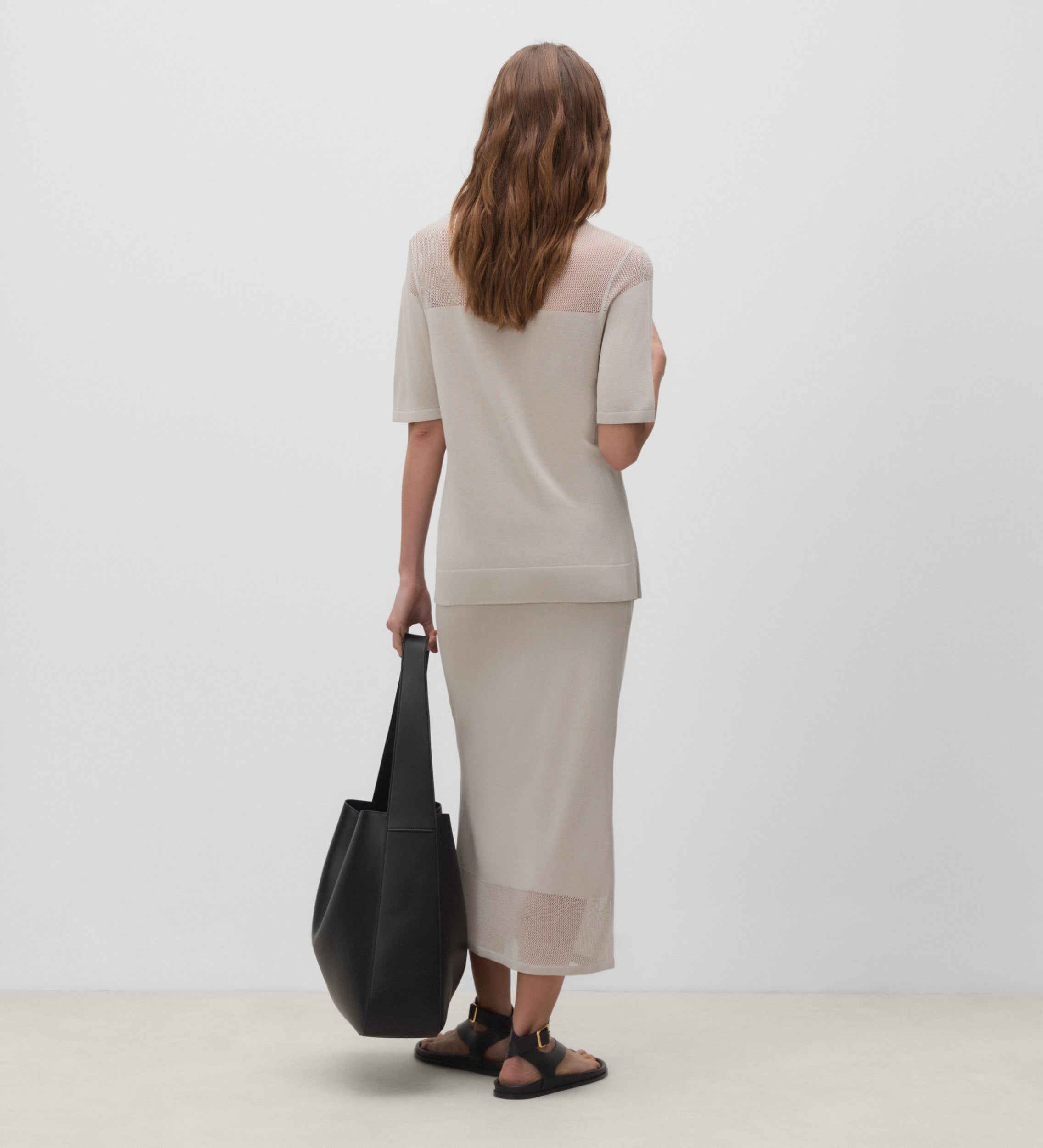 Short sleeve knitted top