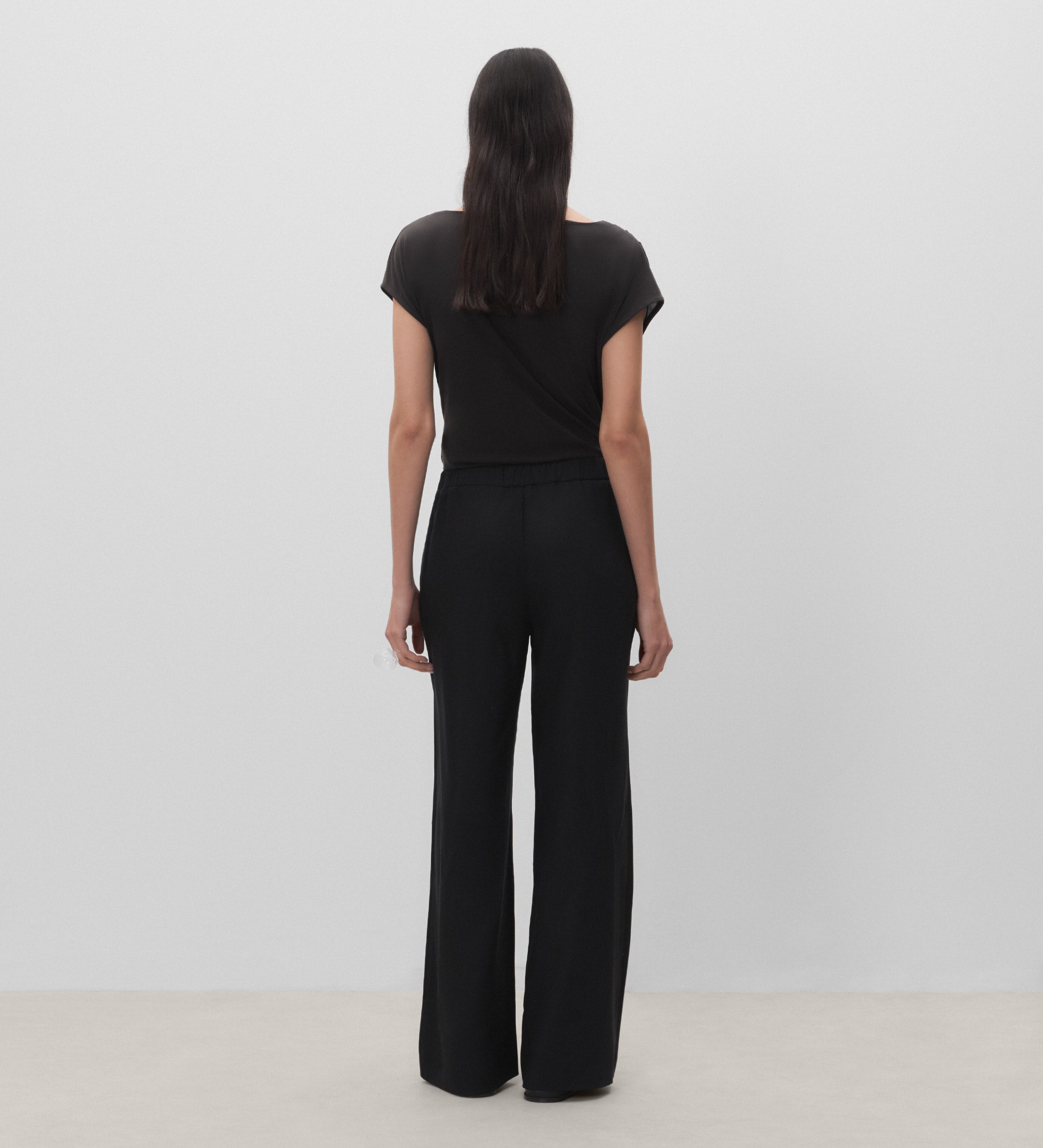 Long straight pants