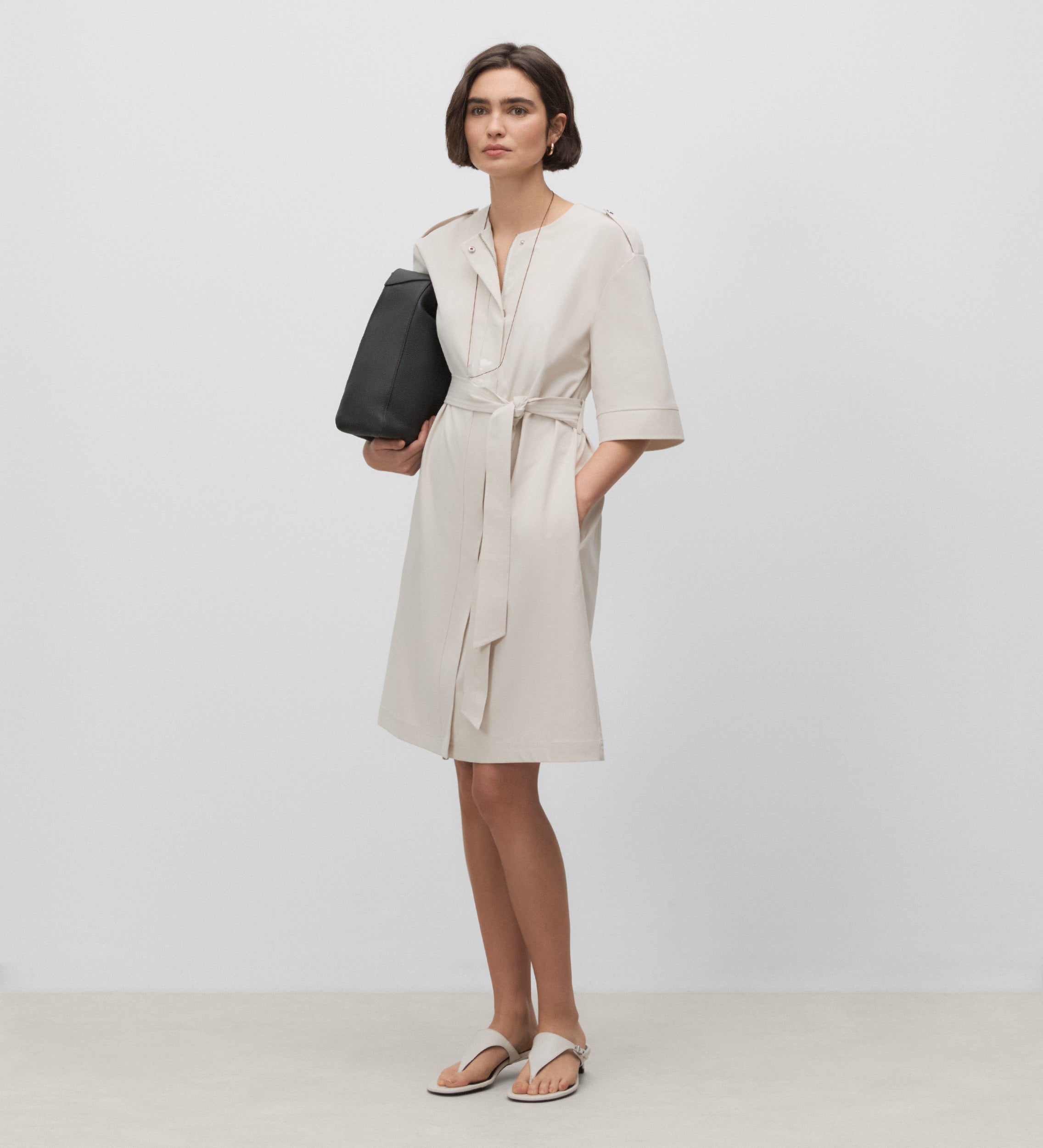 Robe technique courte