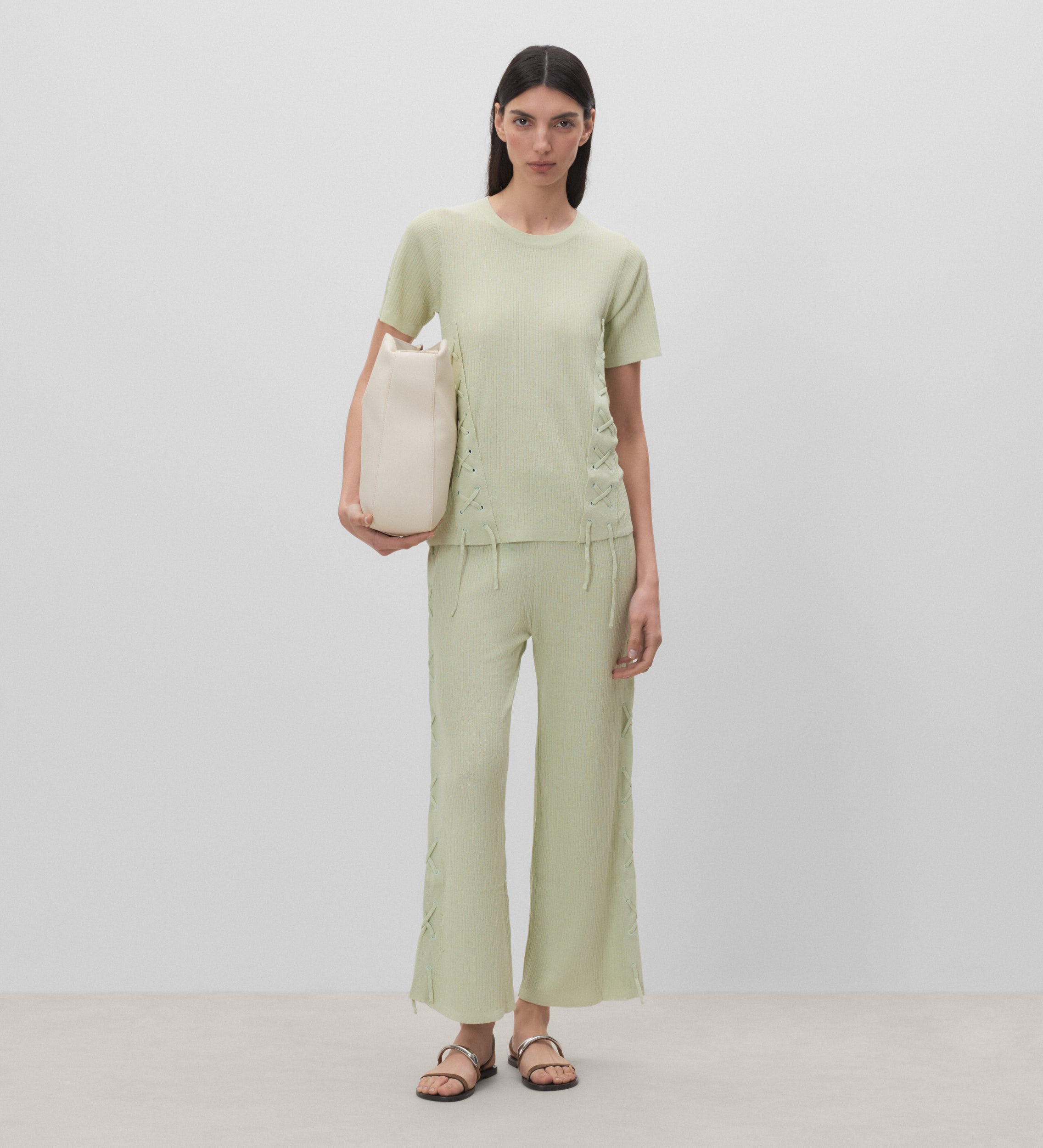 Pantalón tricot eyelets