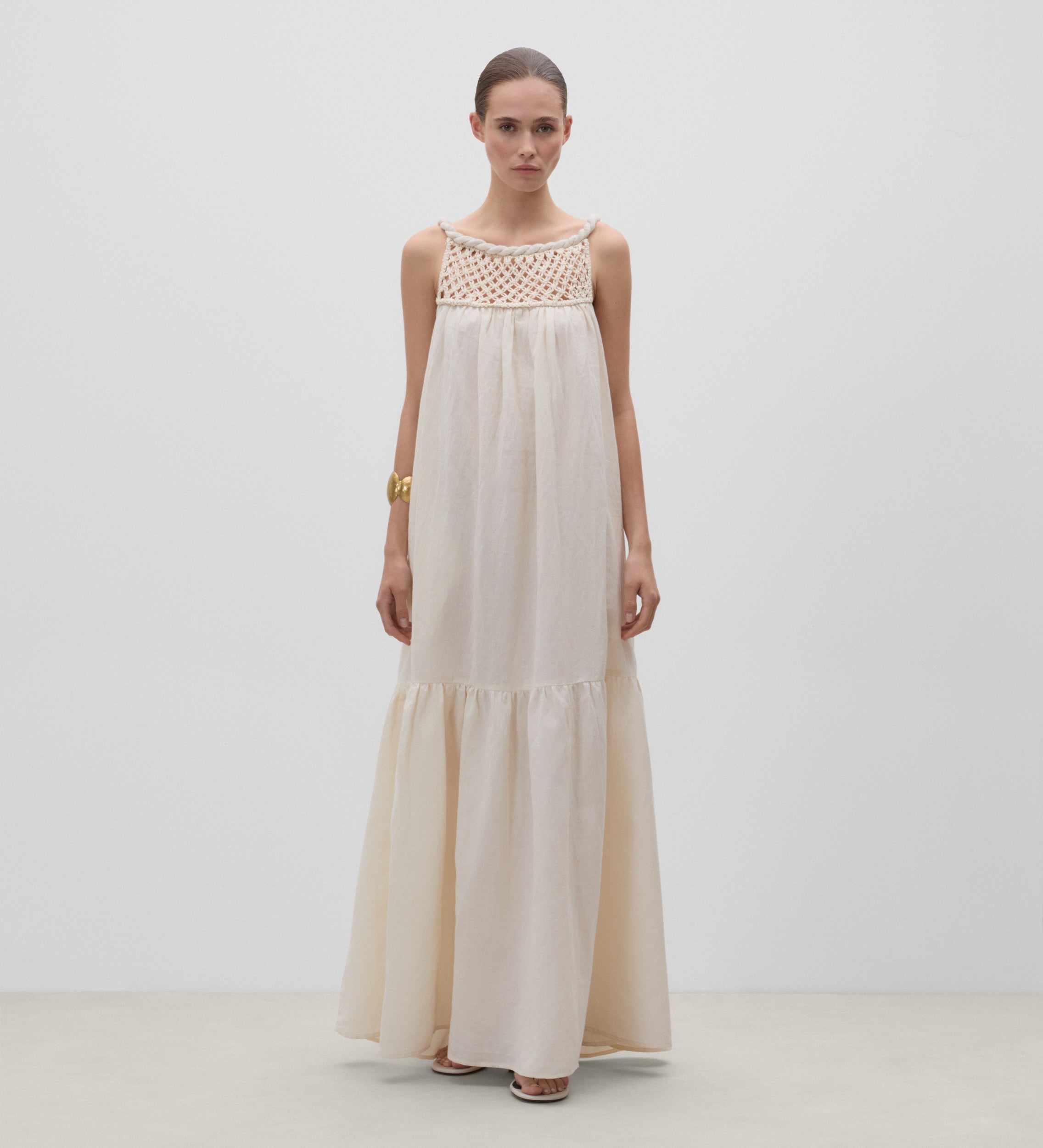 Robe dos nu