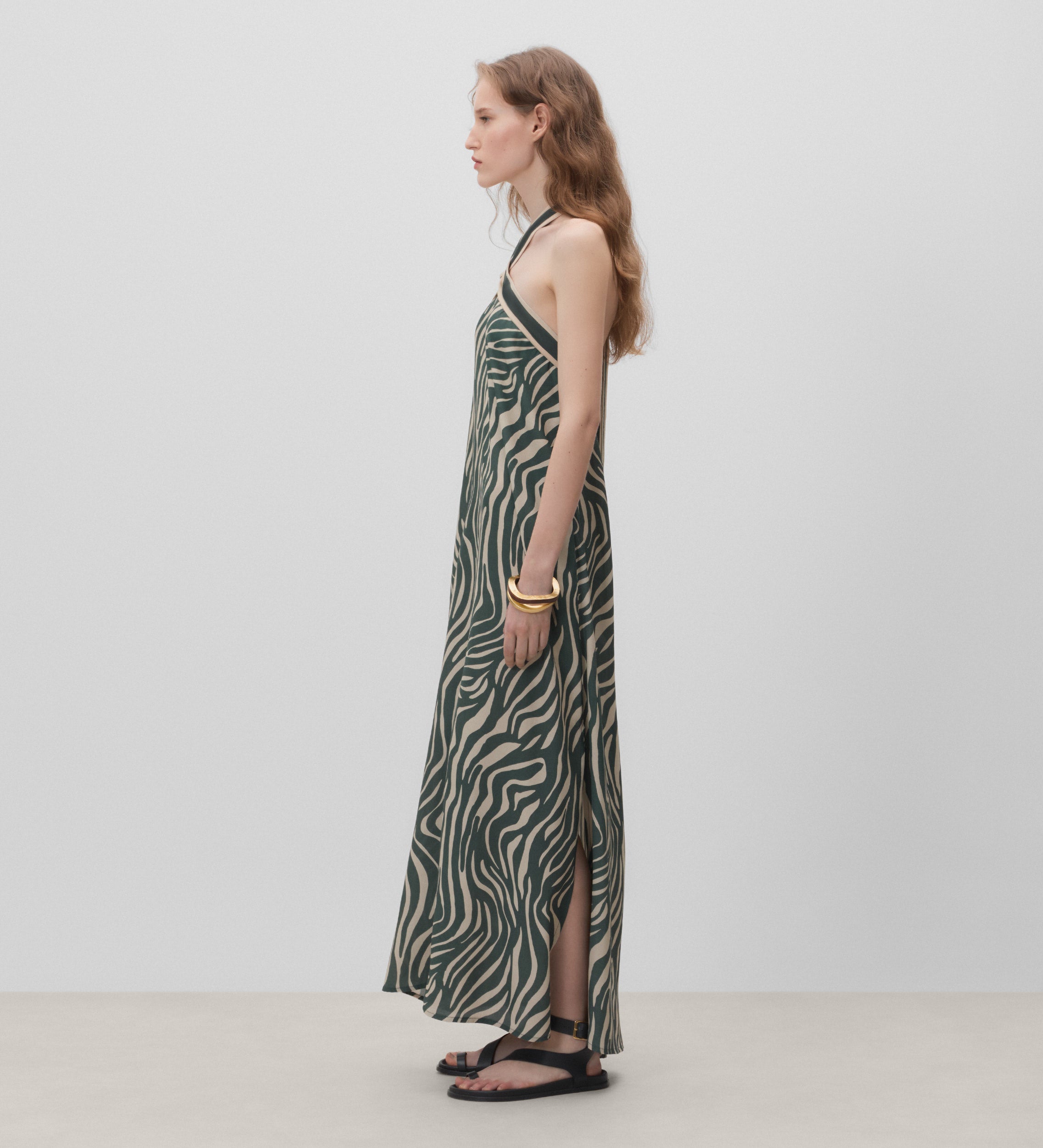 Robe imprimée dos nu