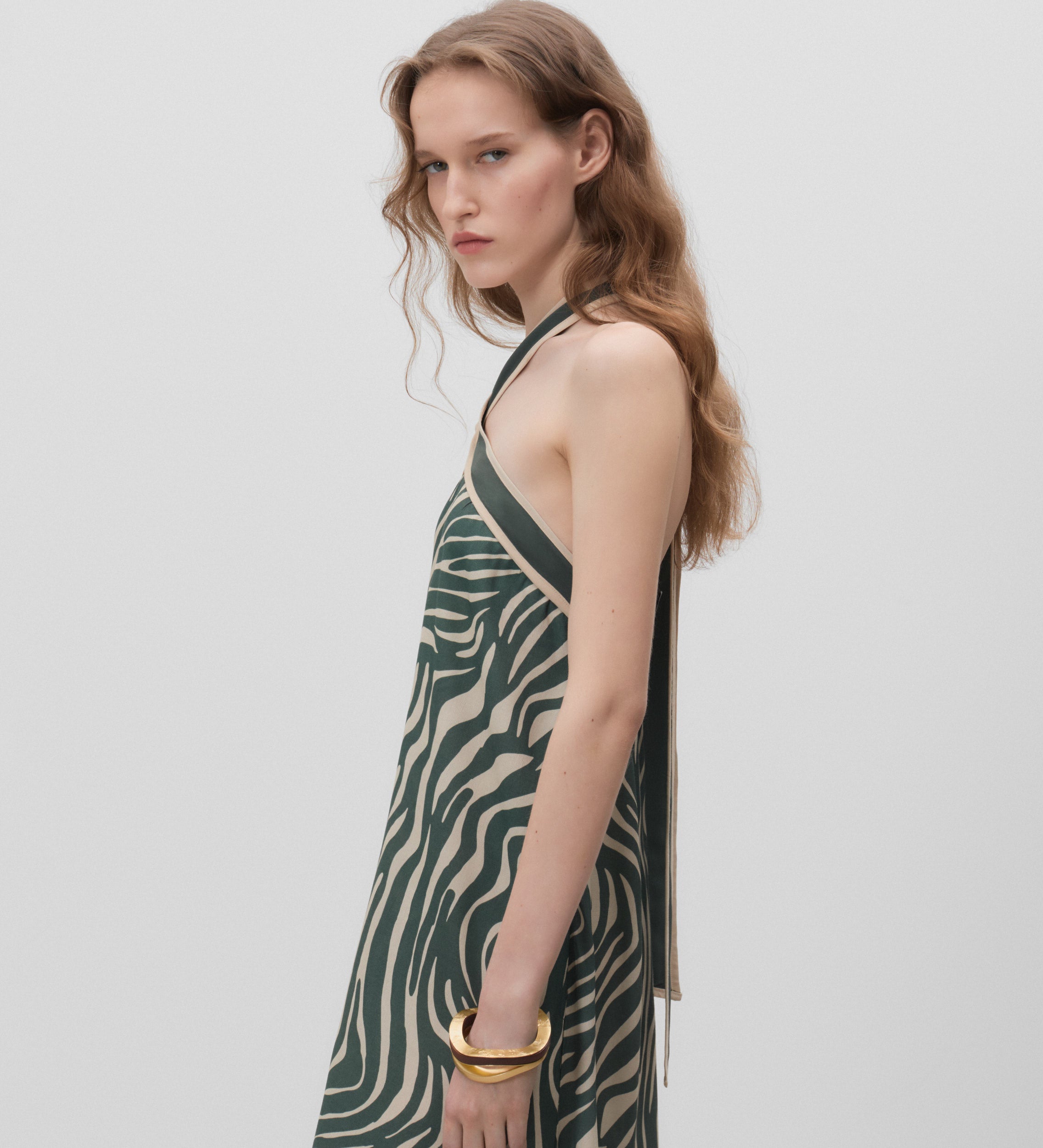 Robe imprimée dos nu