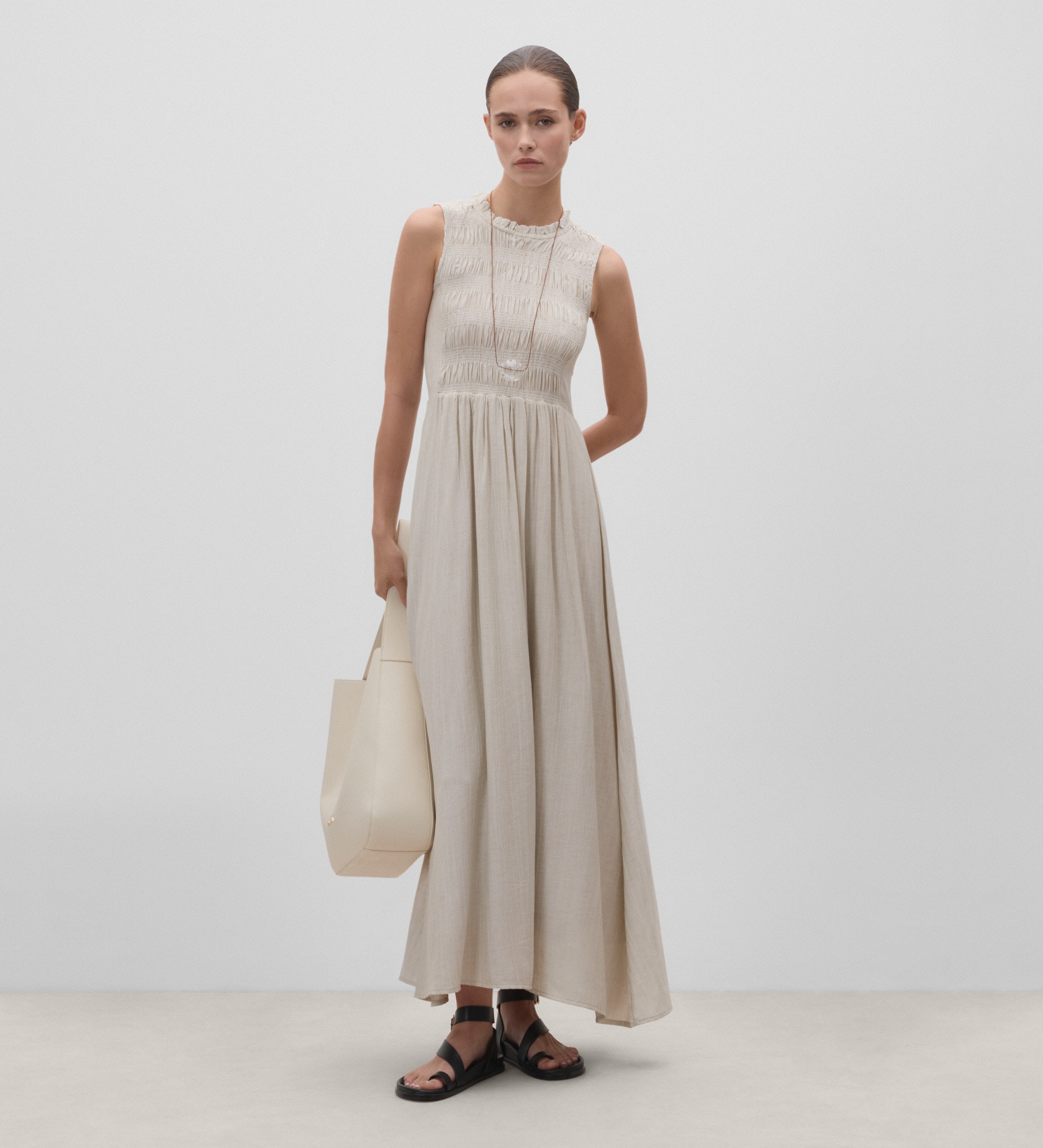 Long elasticated dress