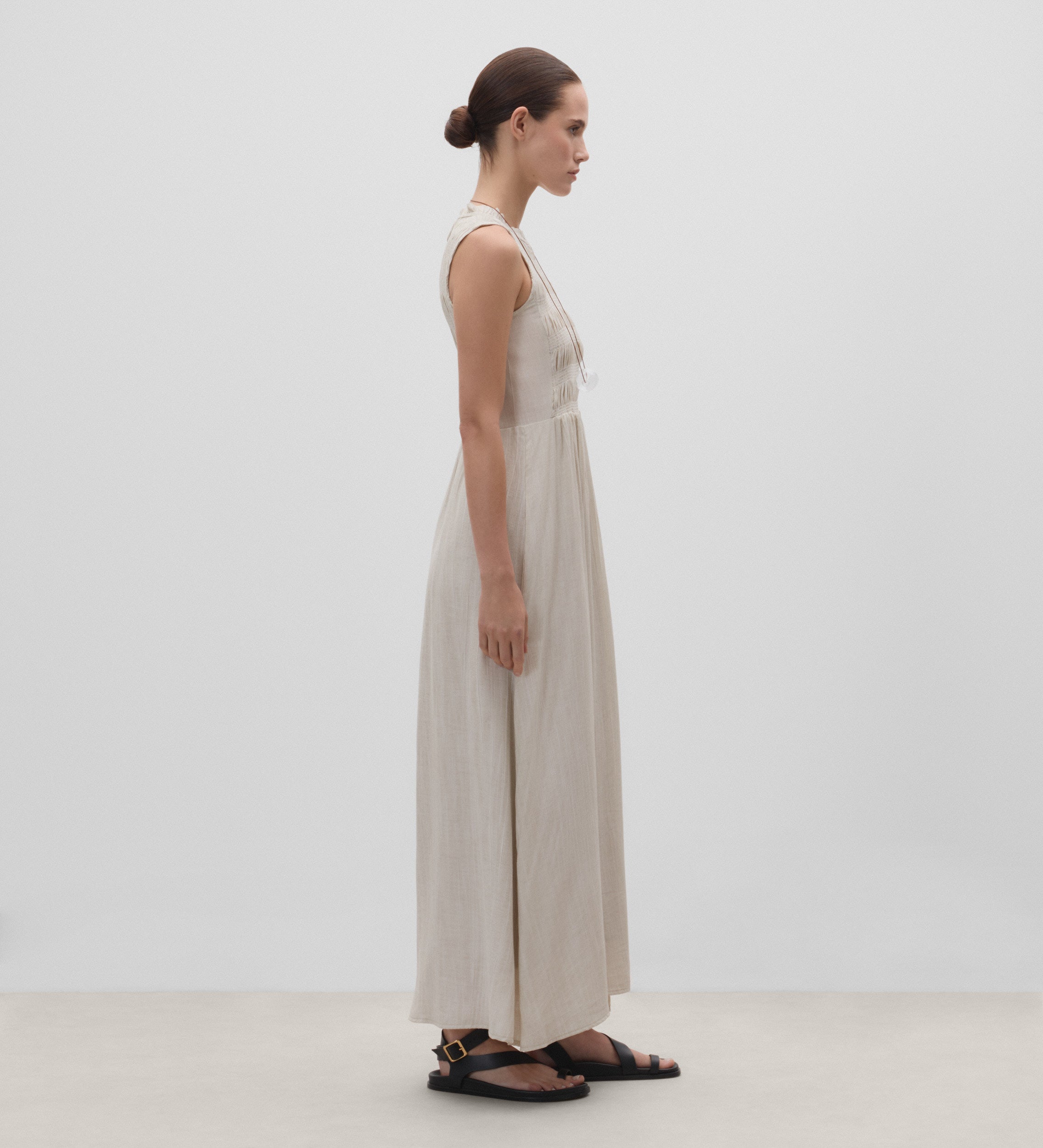 Long elasticated dress