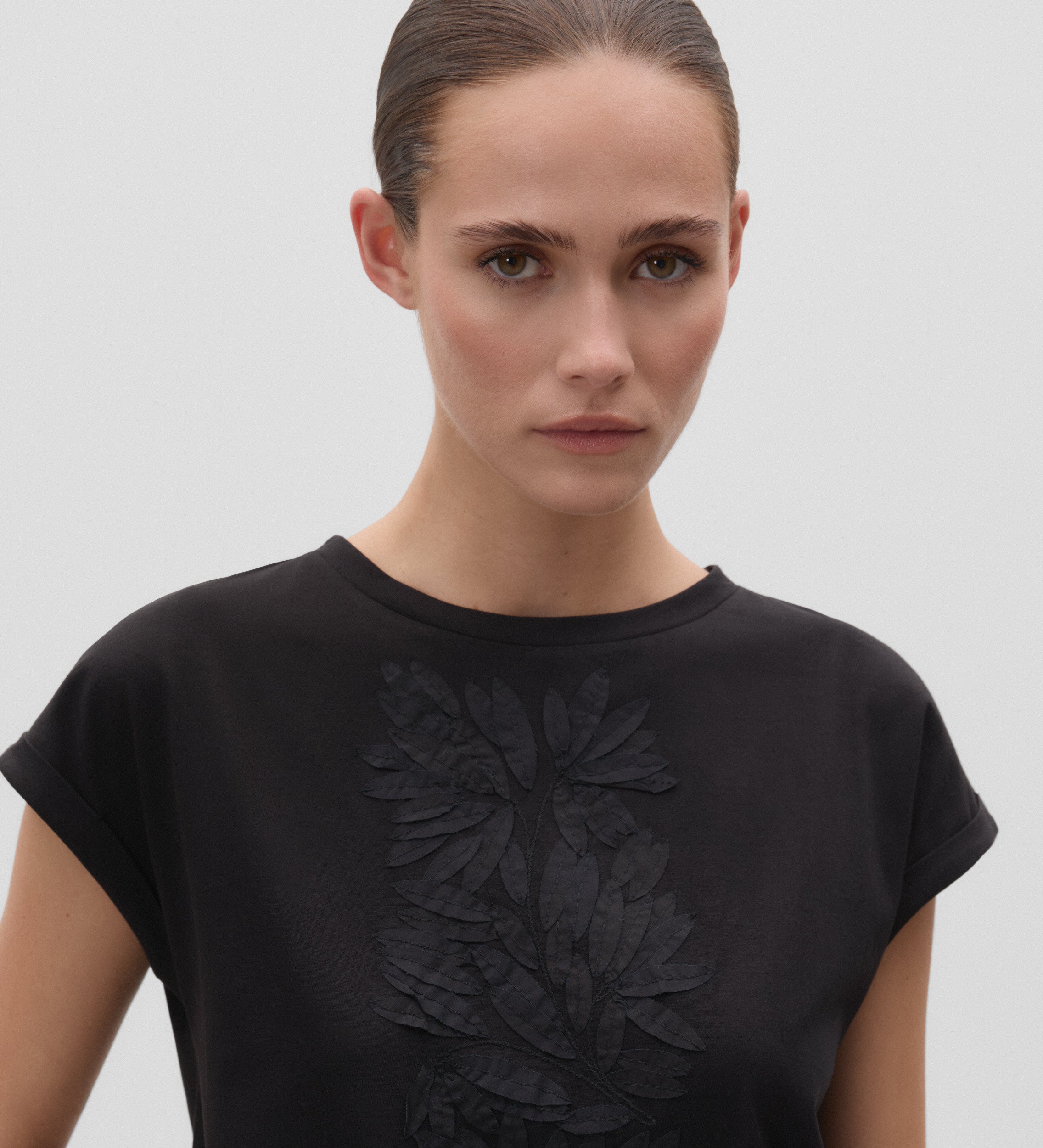 Camiseta bordado 3D