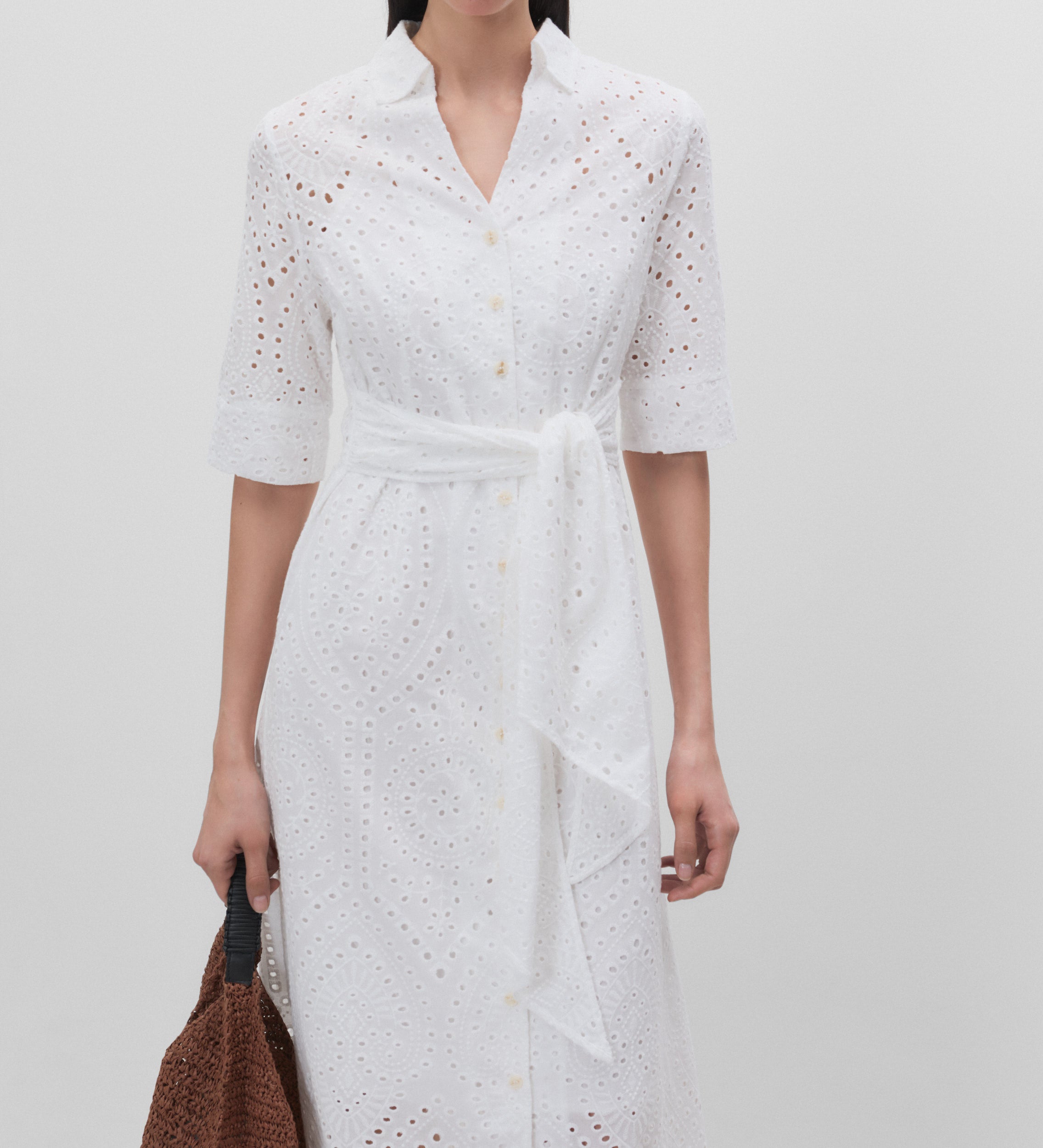 Vestido camisero algodón bordado