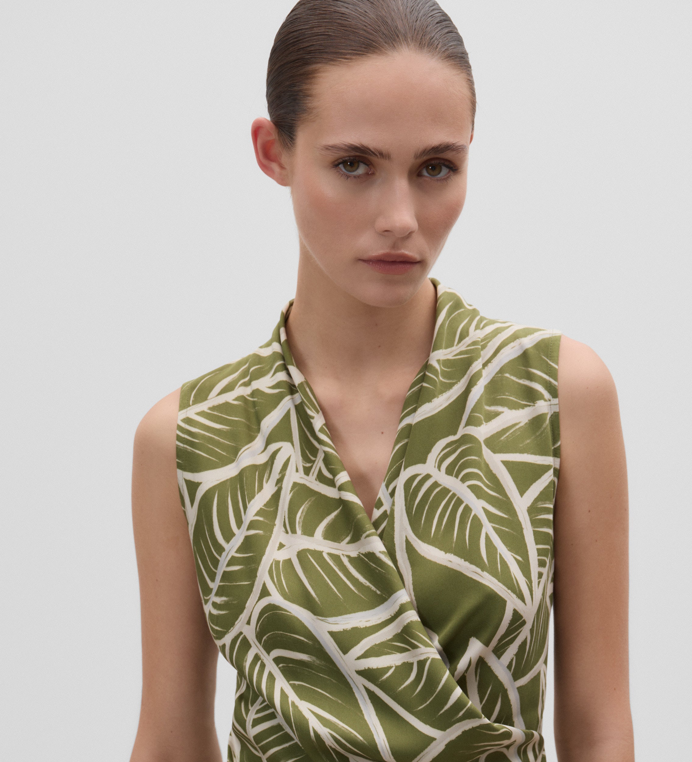 Printed sleeveless blouse