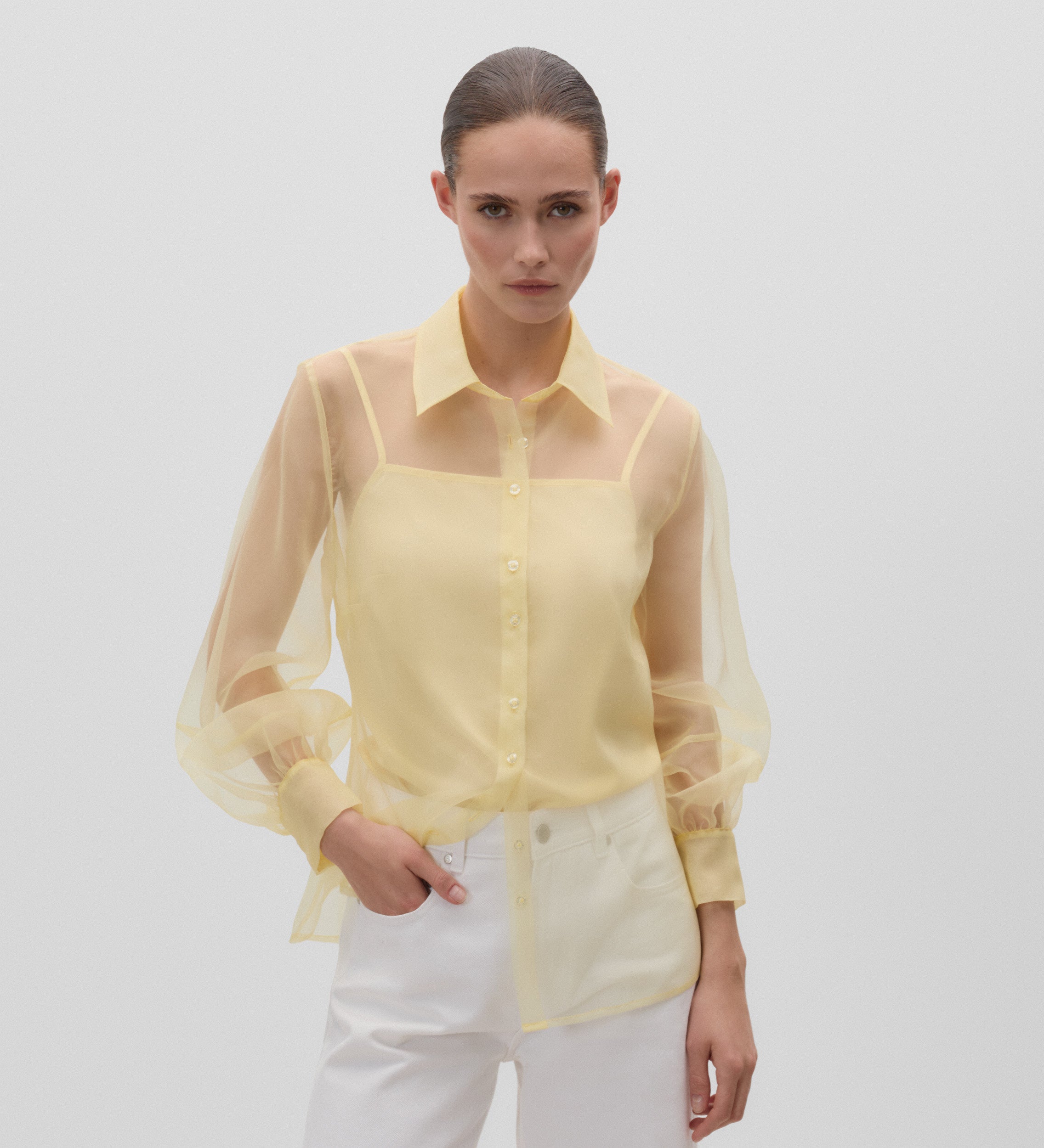 Blusa organza manga larga