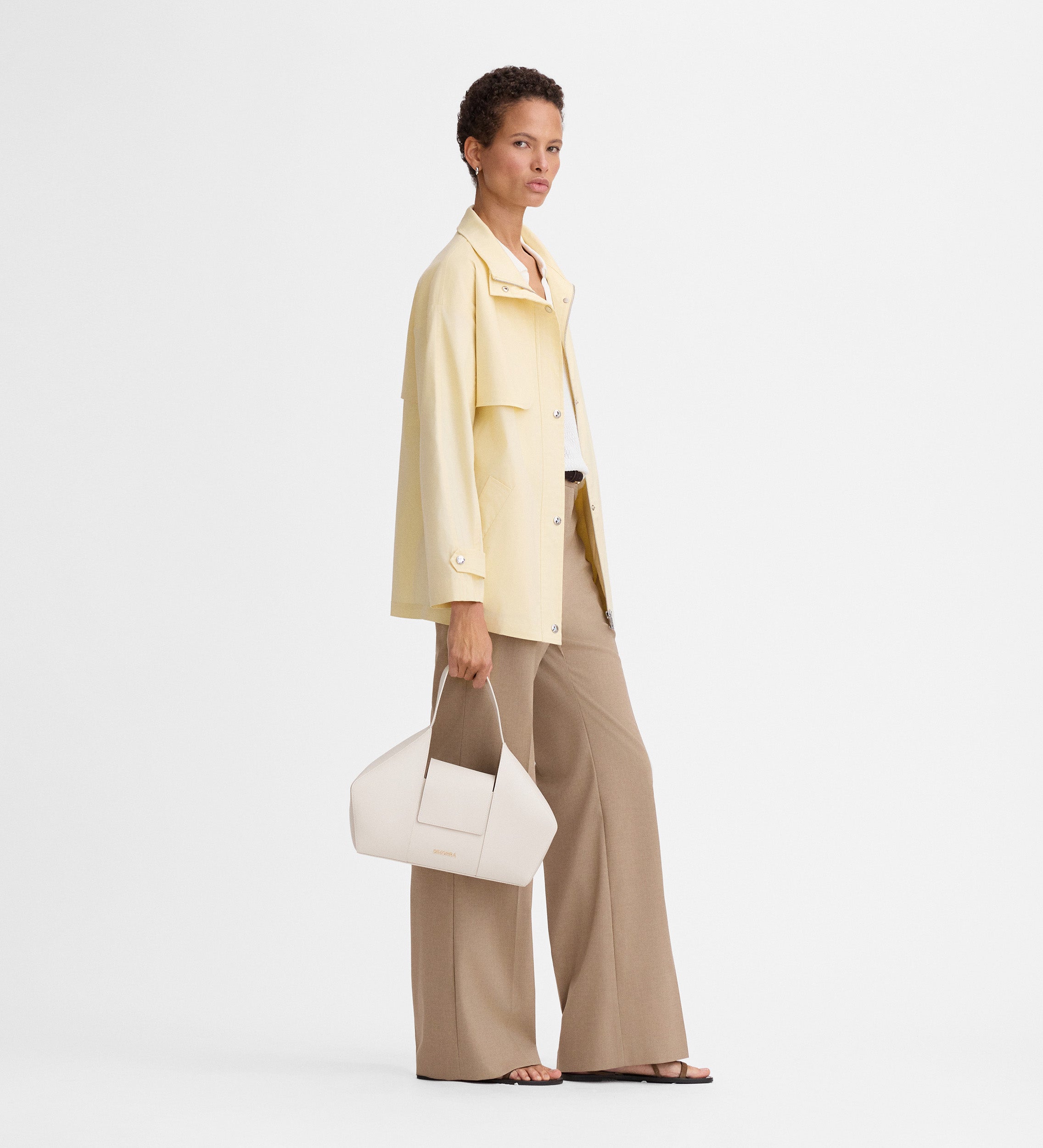 Short trench coat
