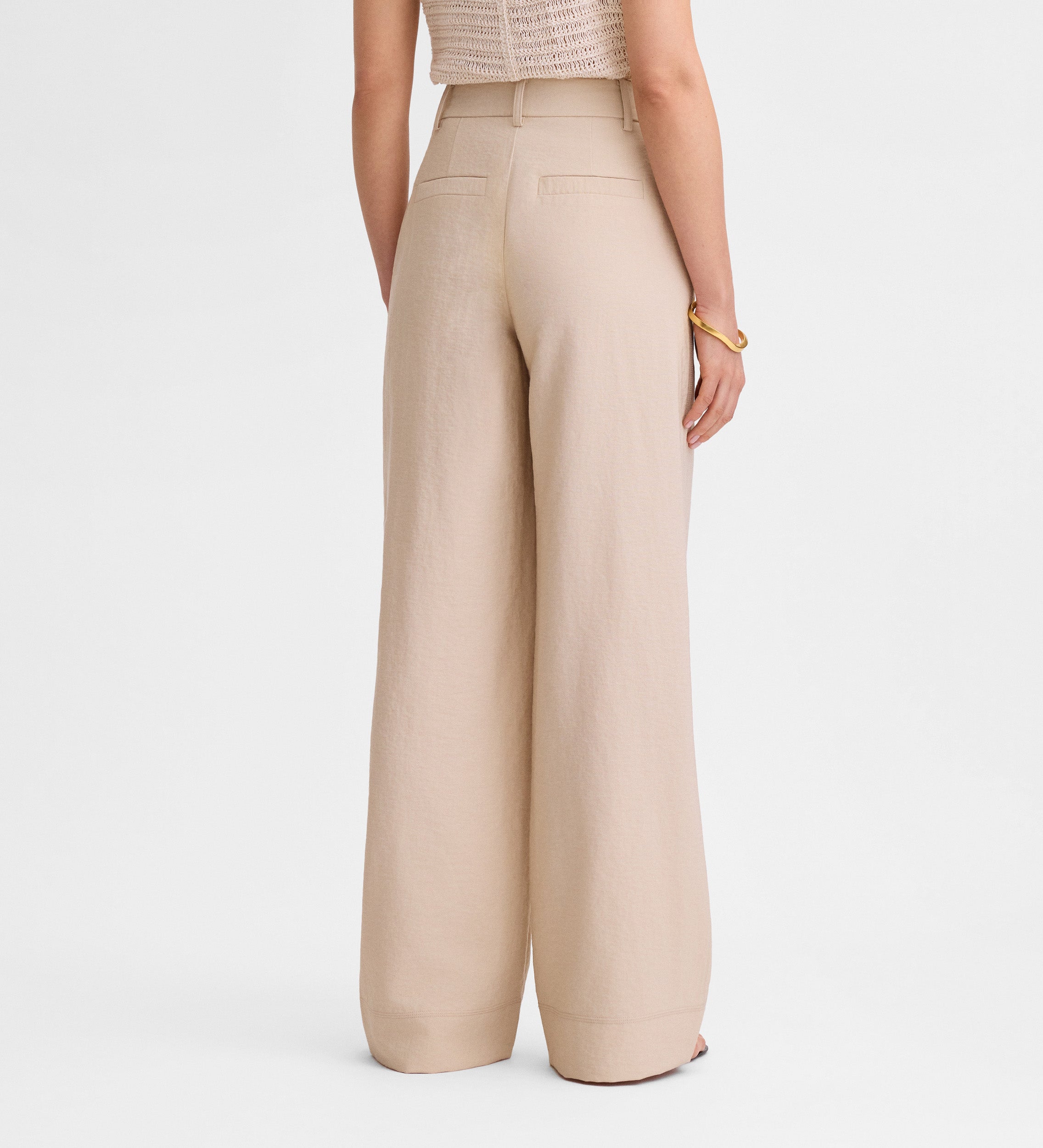 Wide leg pants