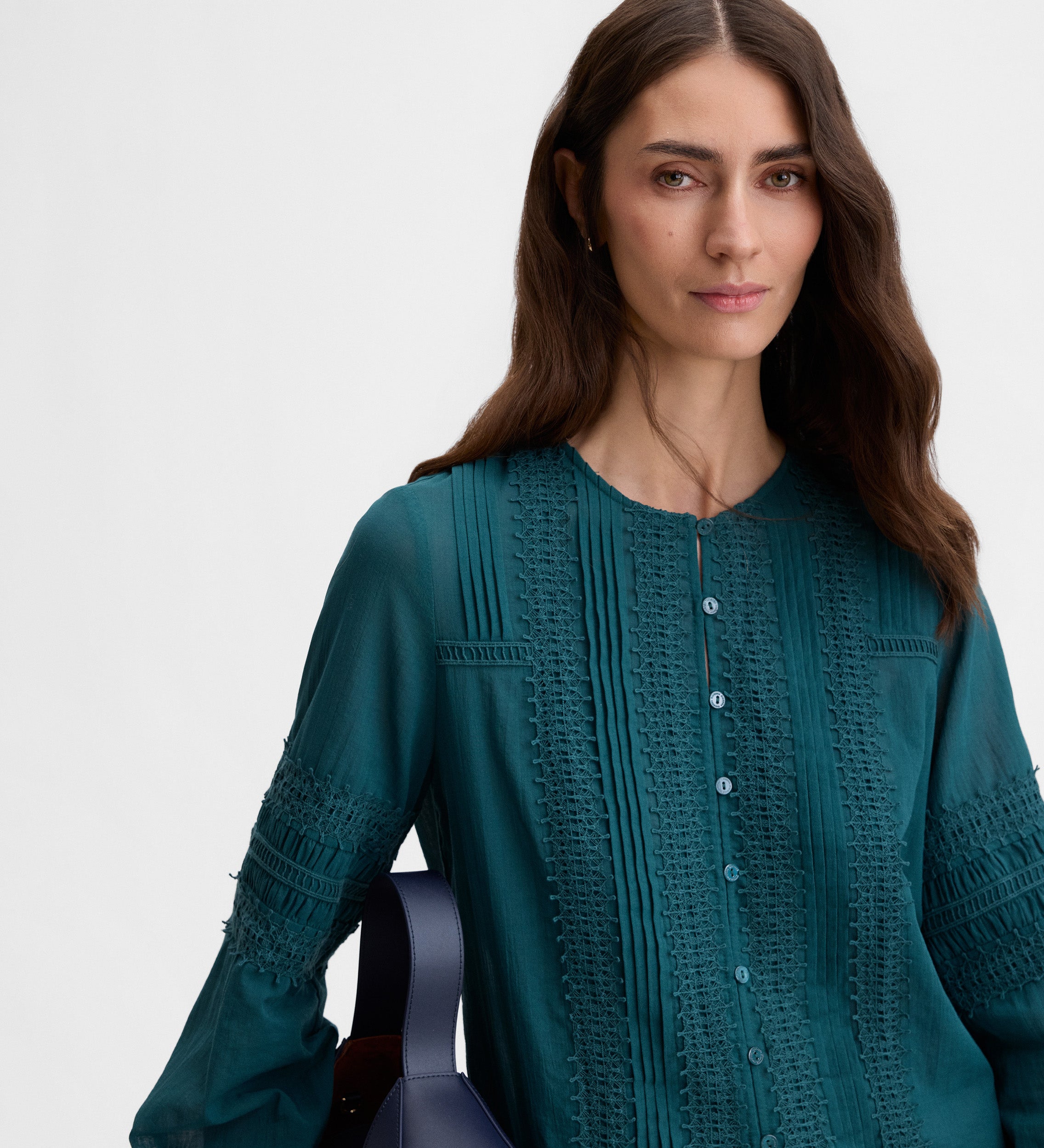 Blouse avec passementeries