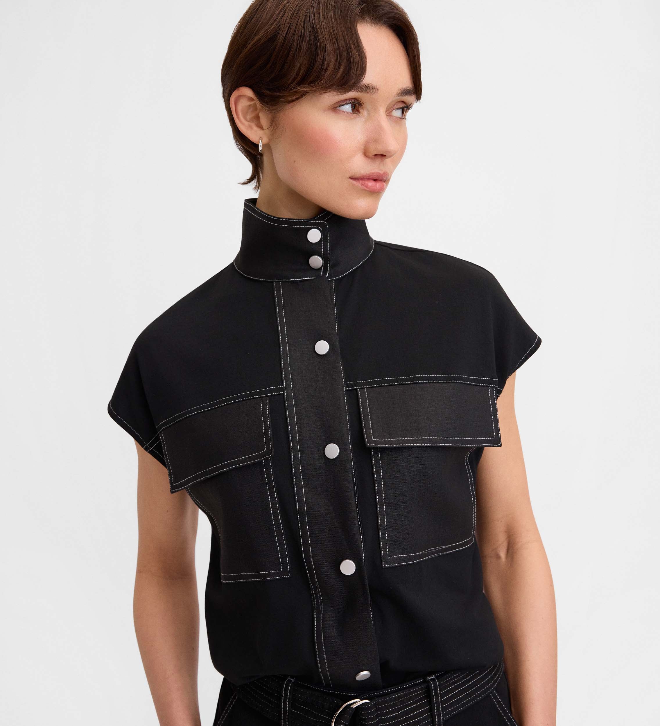 Camiseta cuello alto