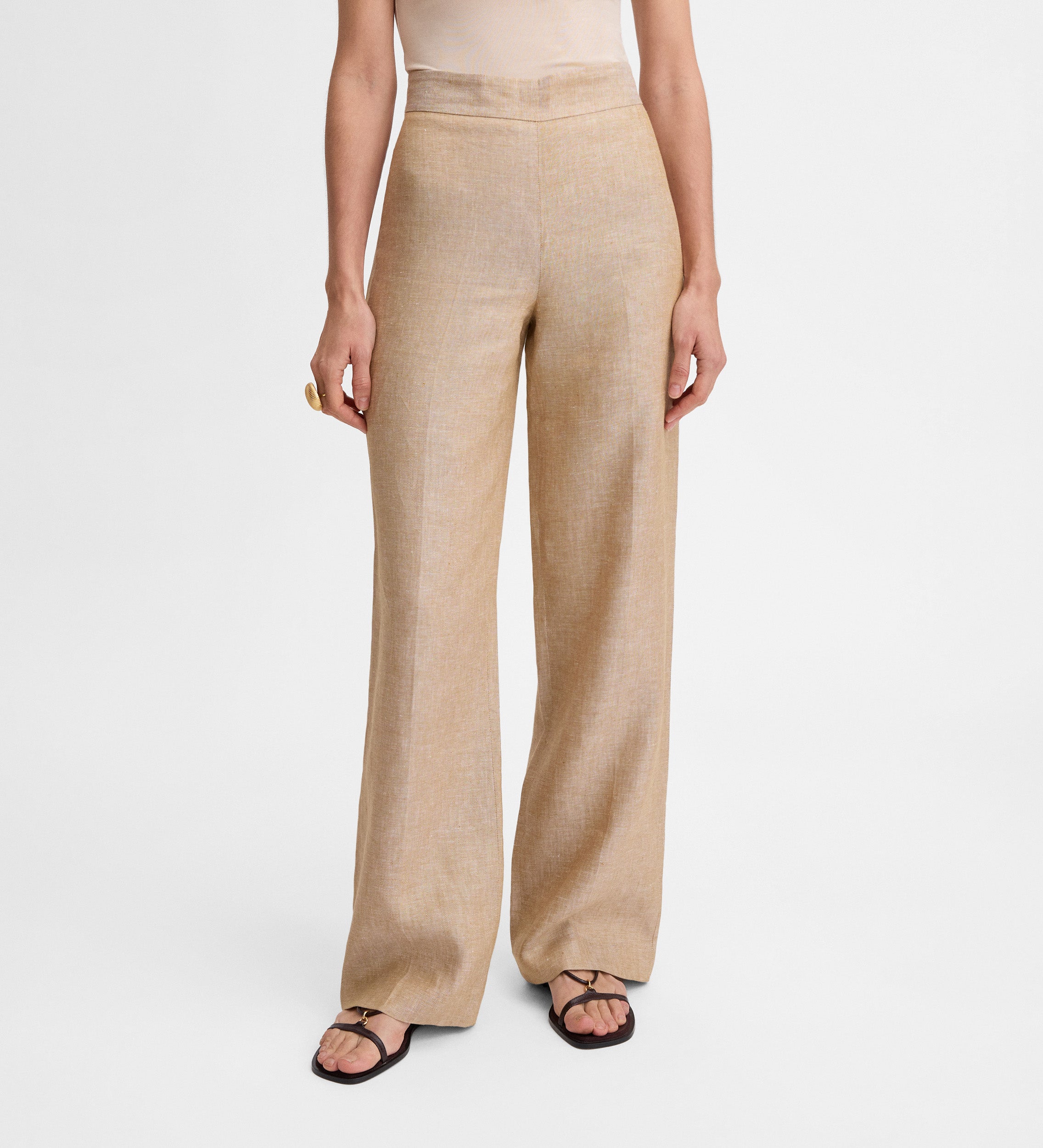 Pleated linen pants