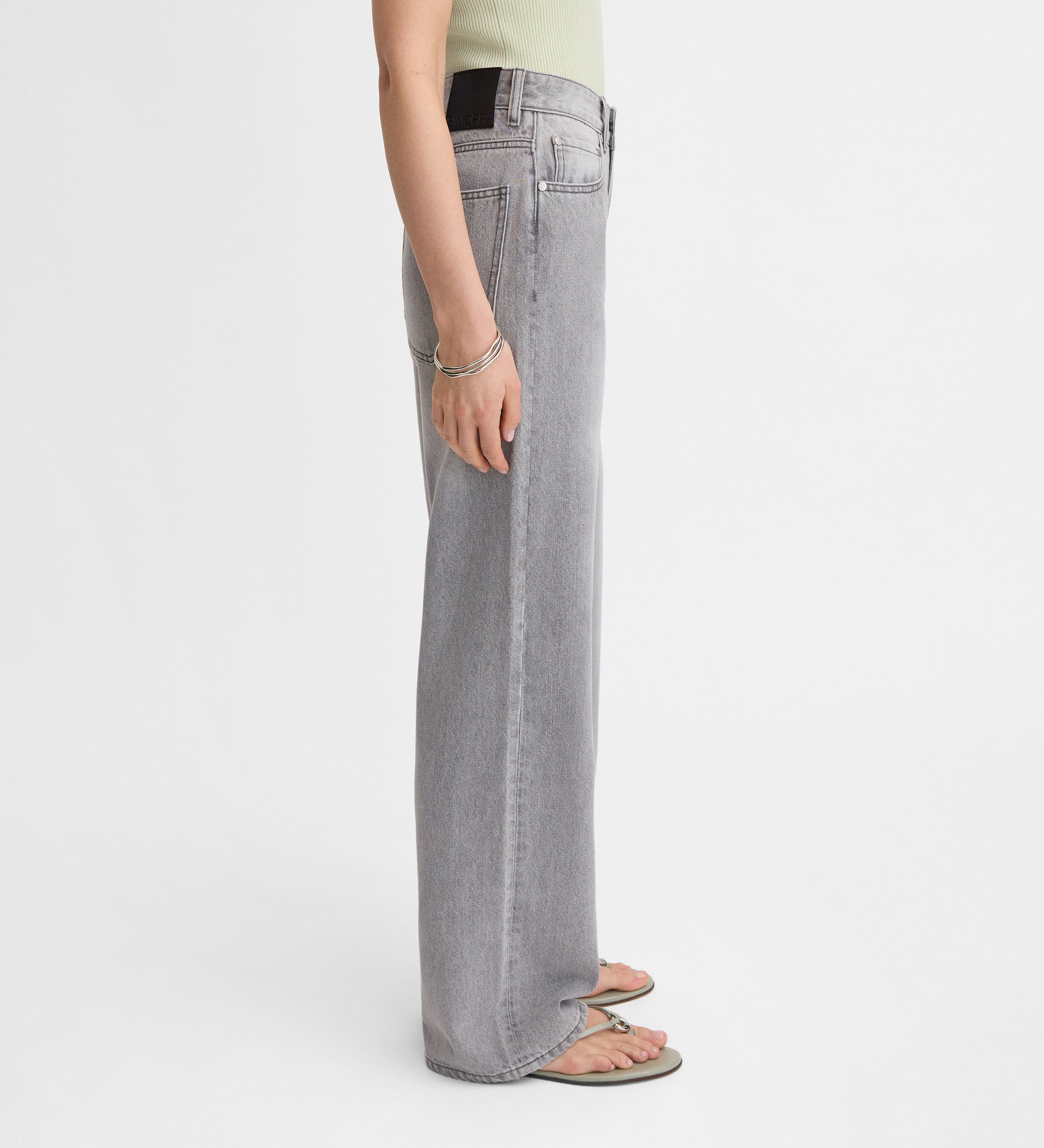 Straight jean