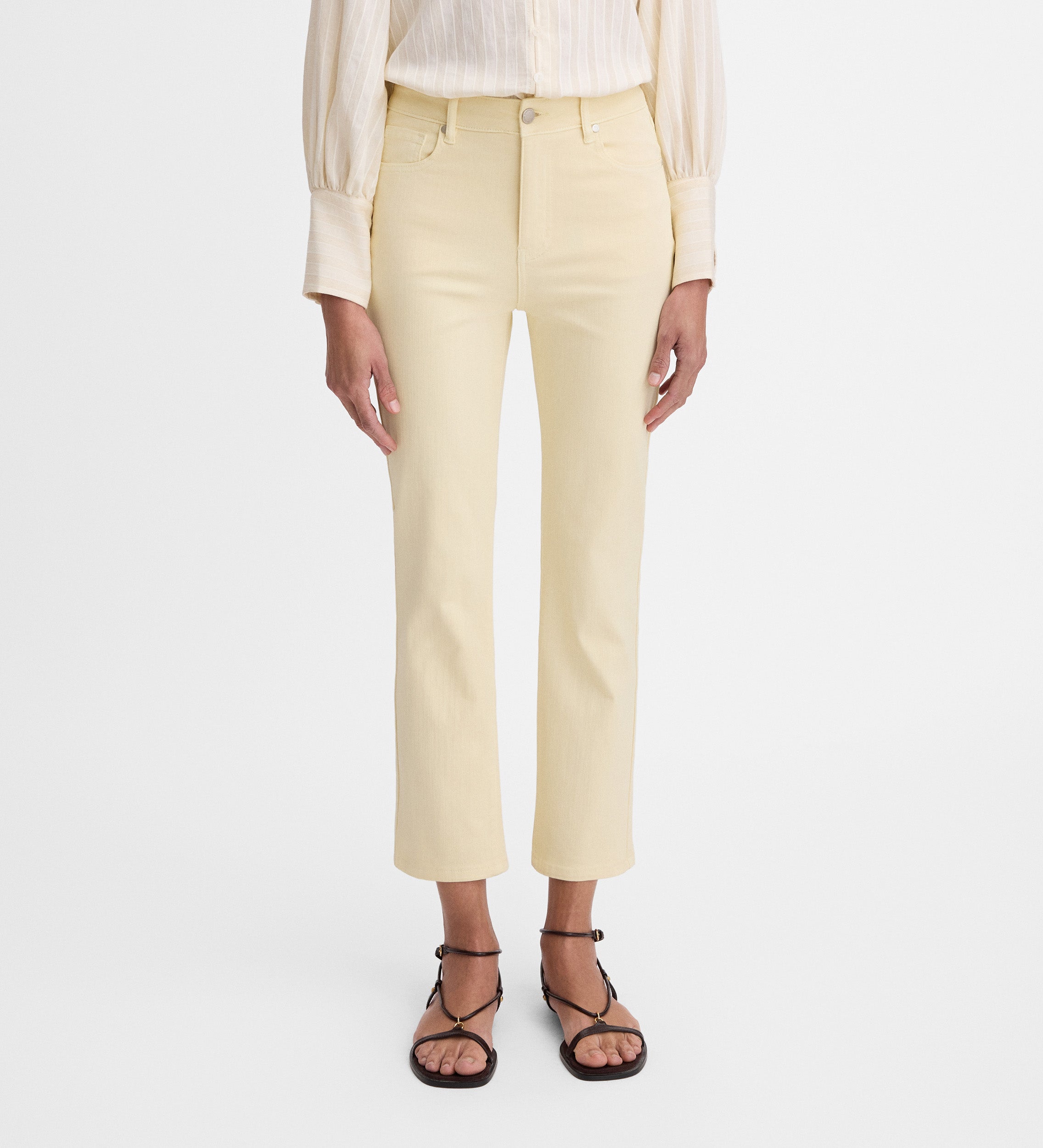 Slim pants
