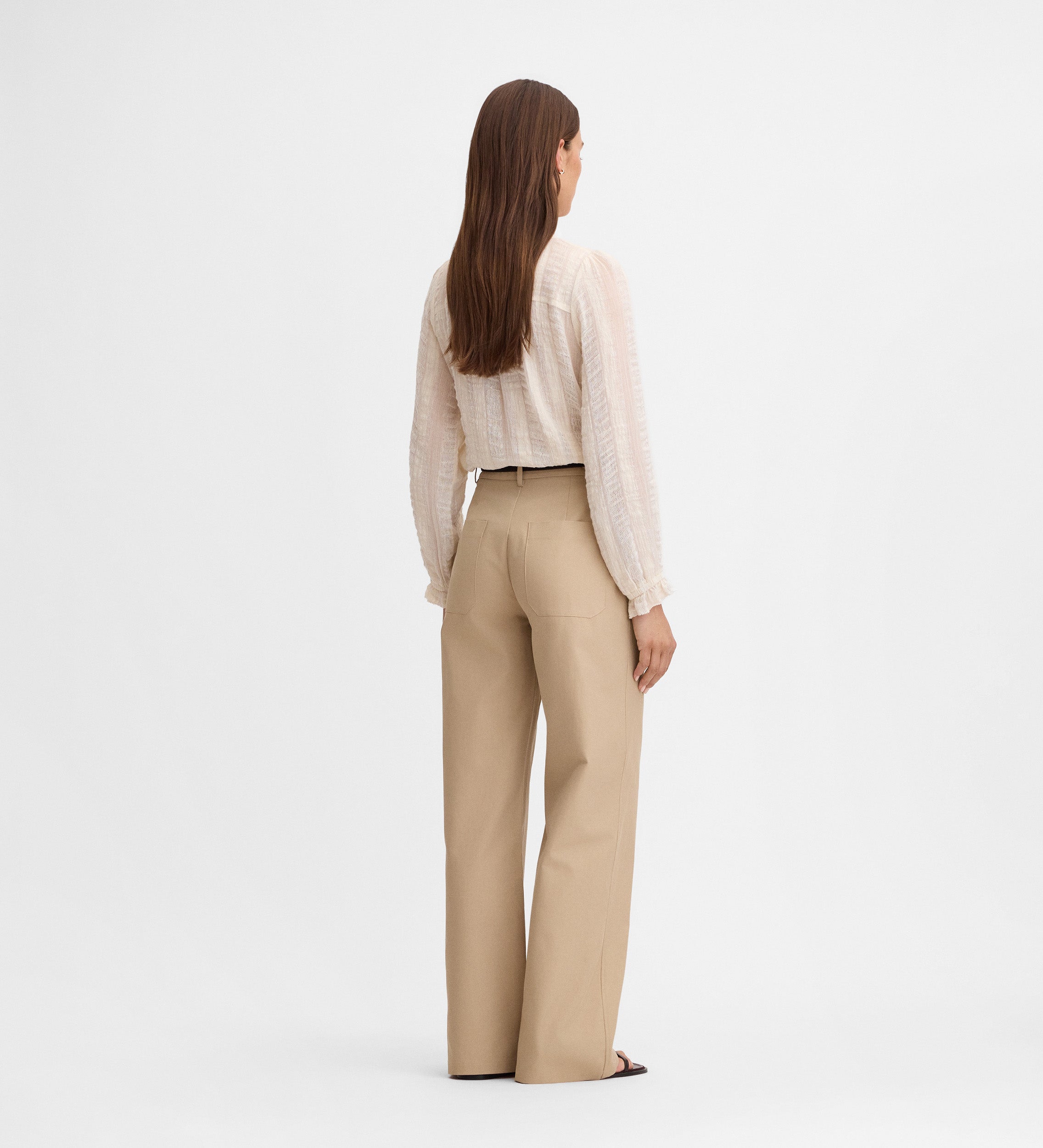 Wide long pants