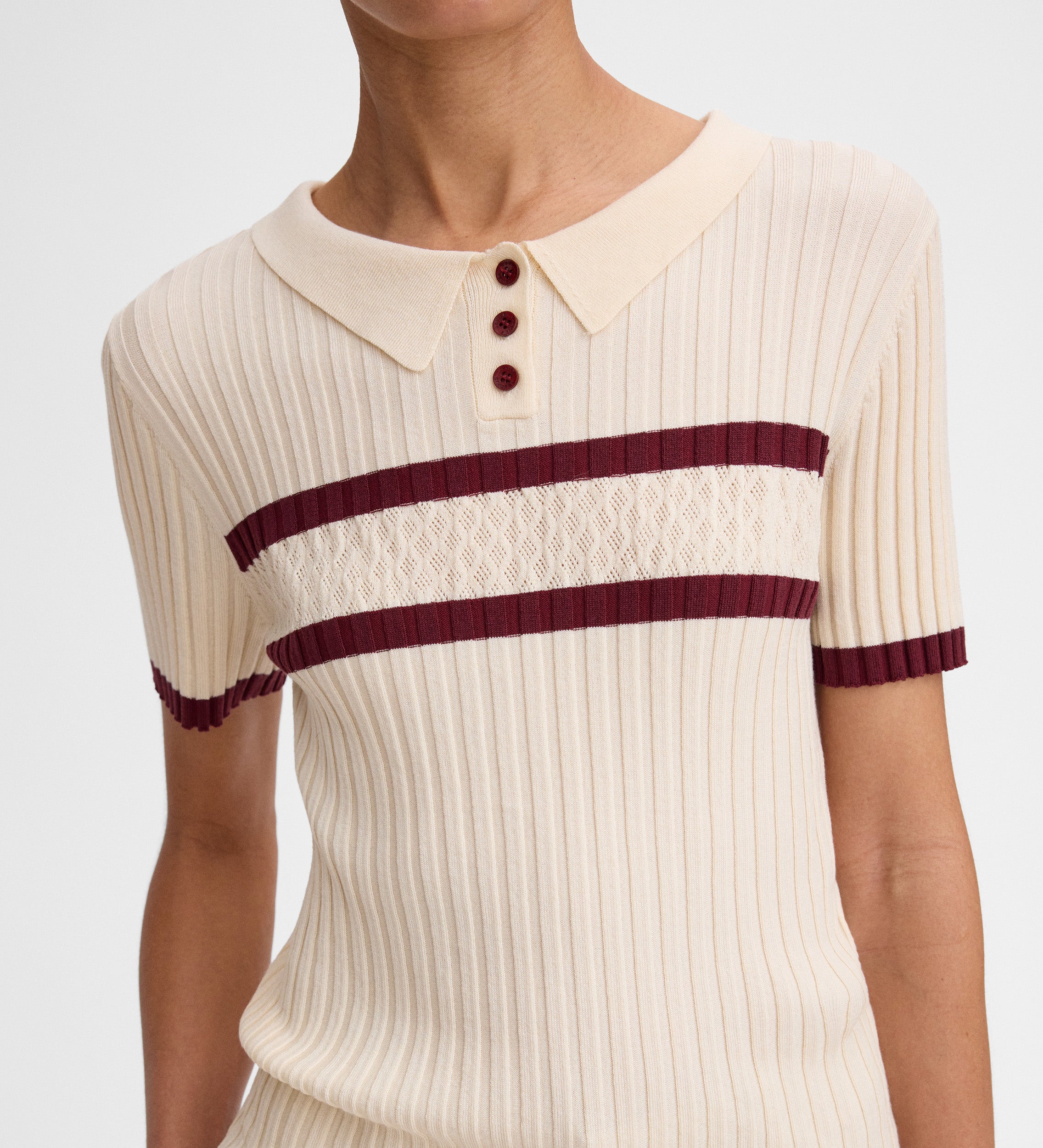 Polo en maille côtelée