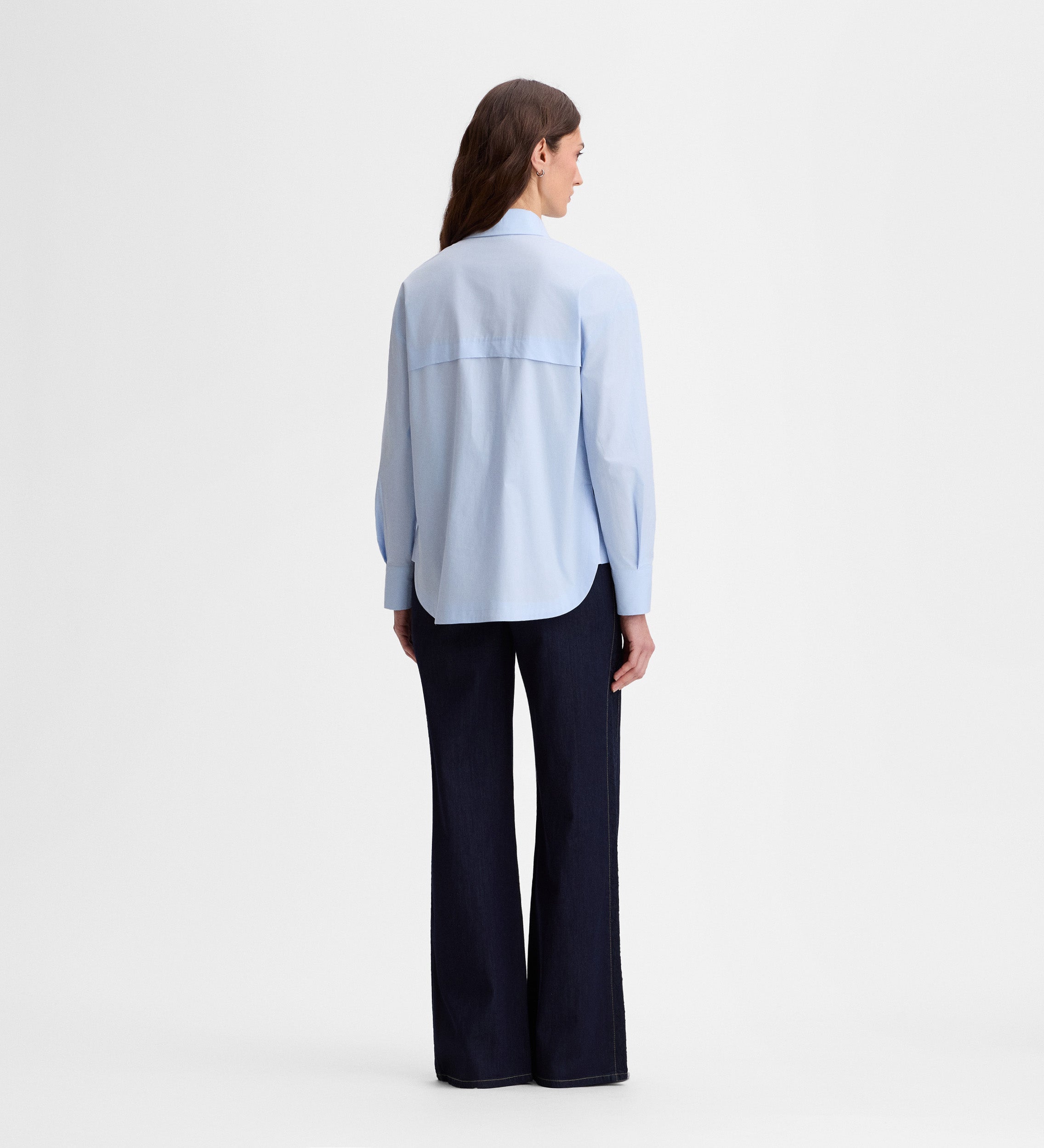 Zip-up shirt