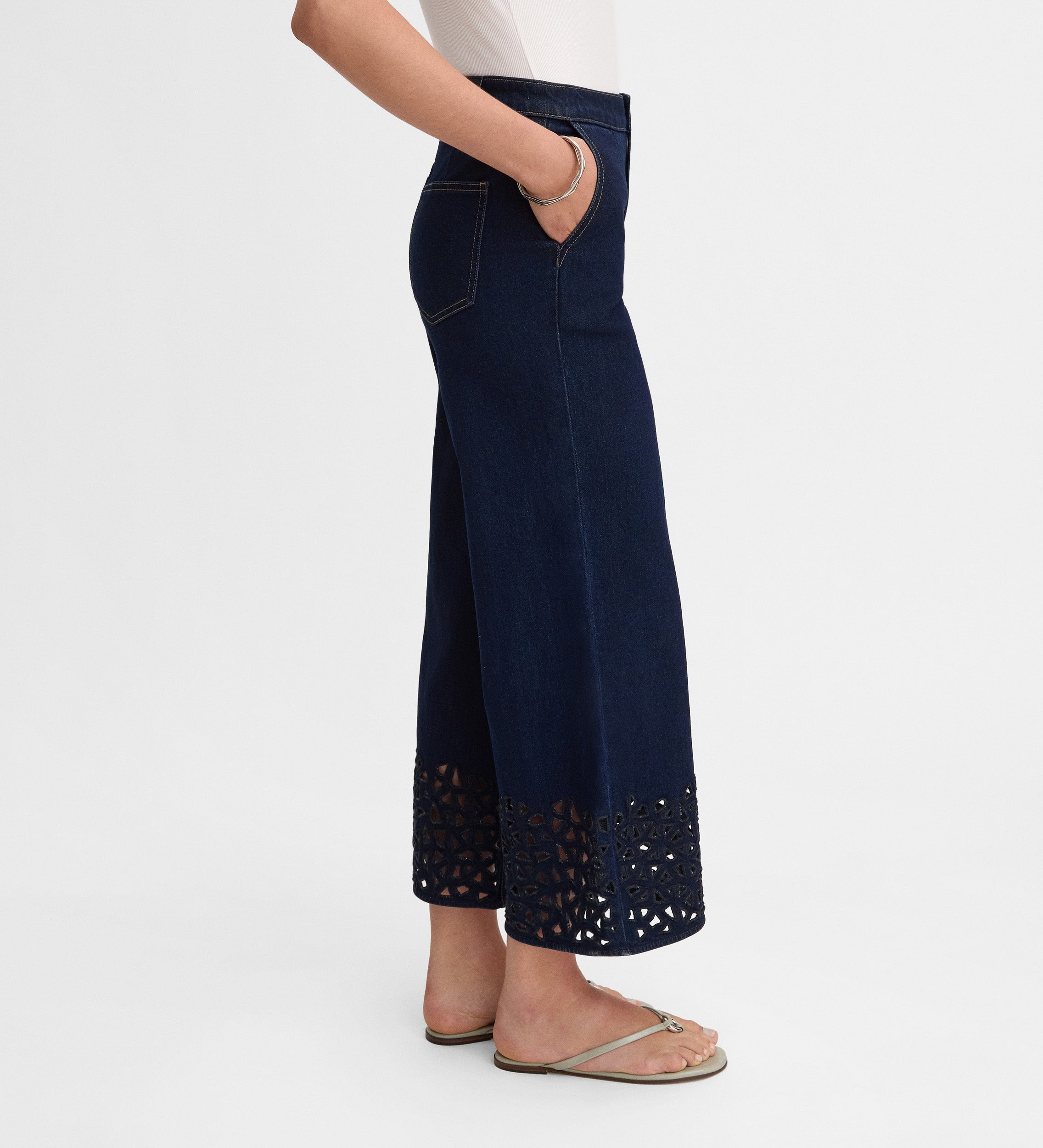 Cropped denim pants