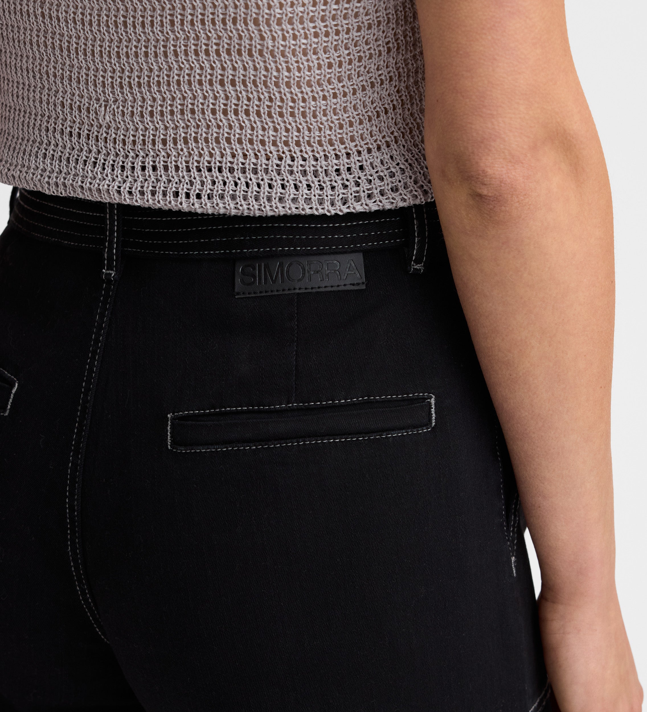 Denim pants stitching