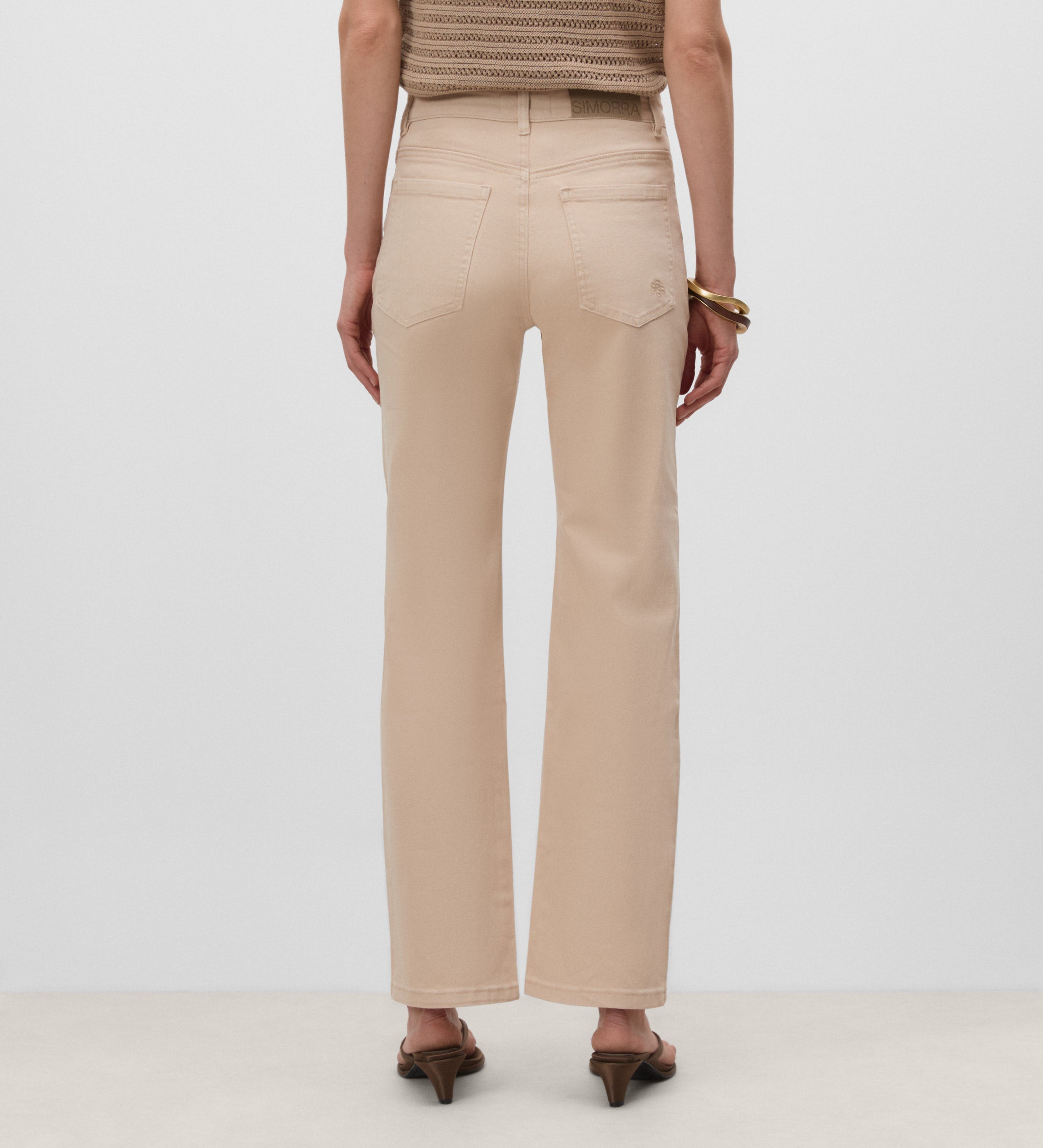 Straight pants