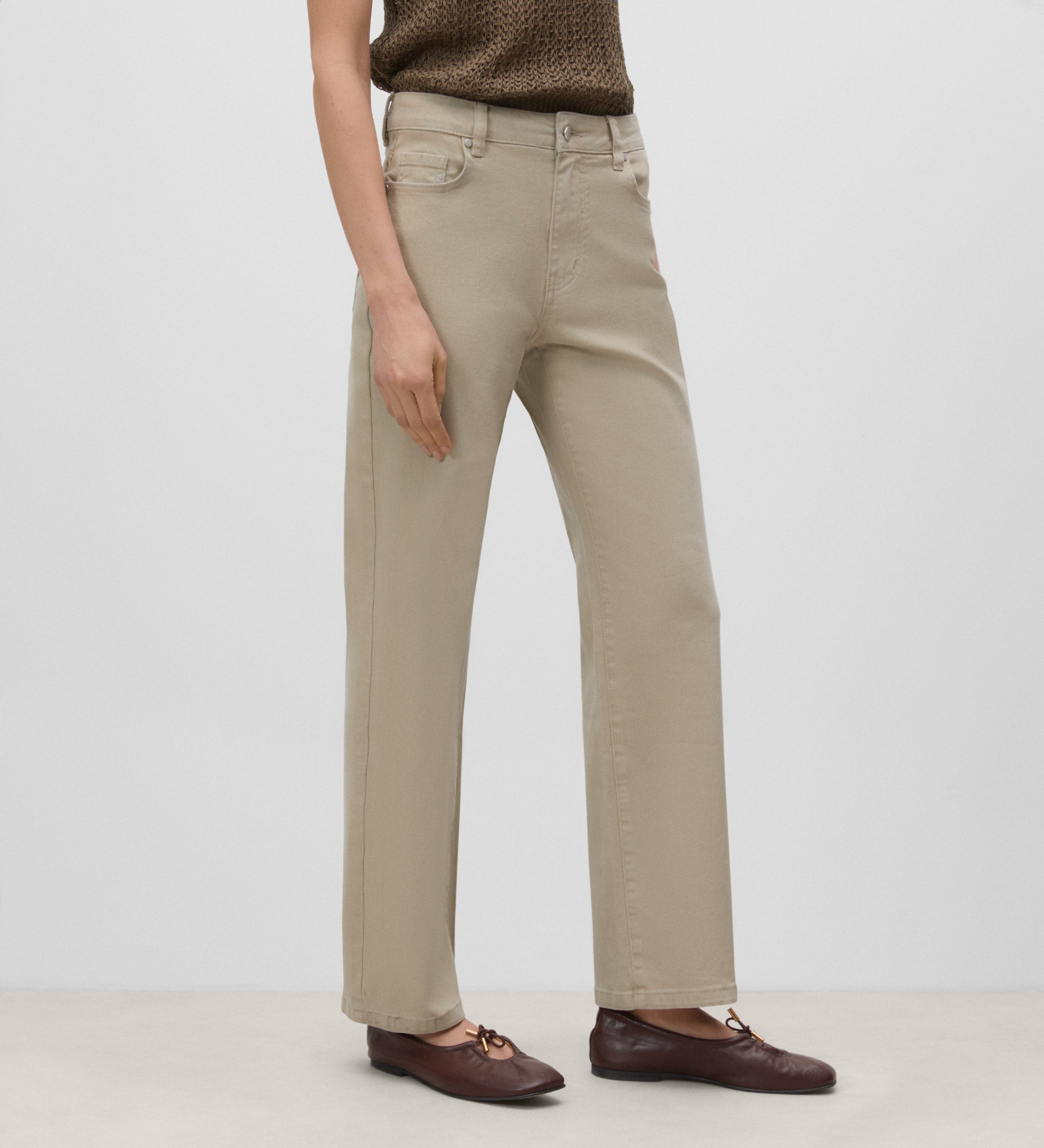 Straight pants