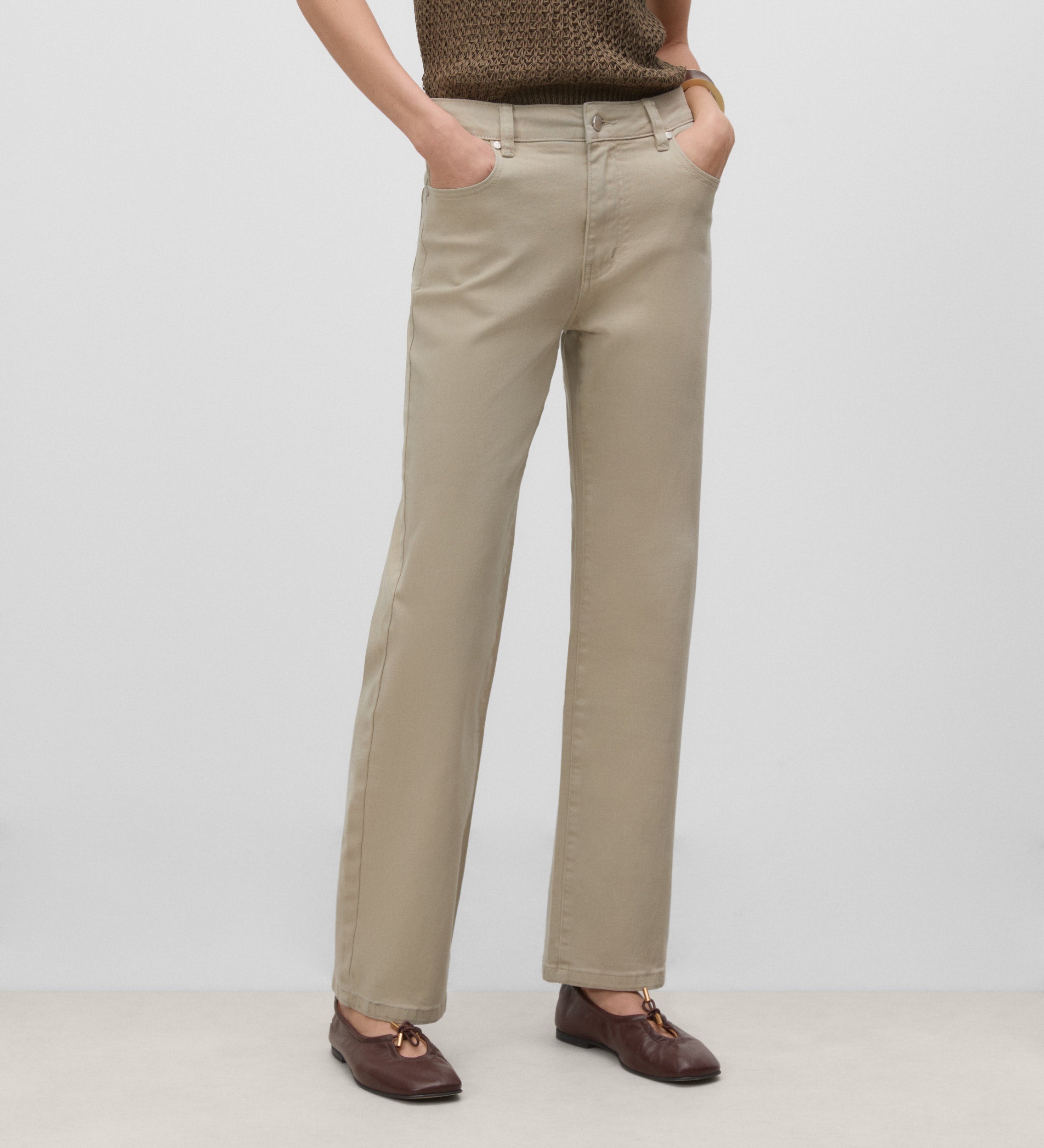 Straight pants