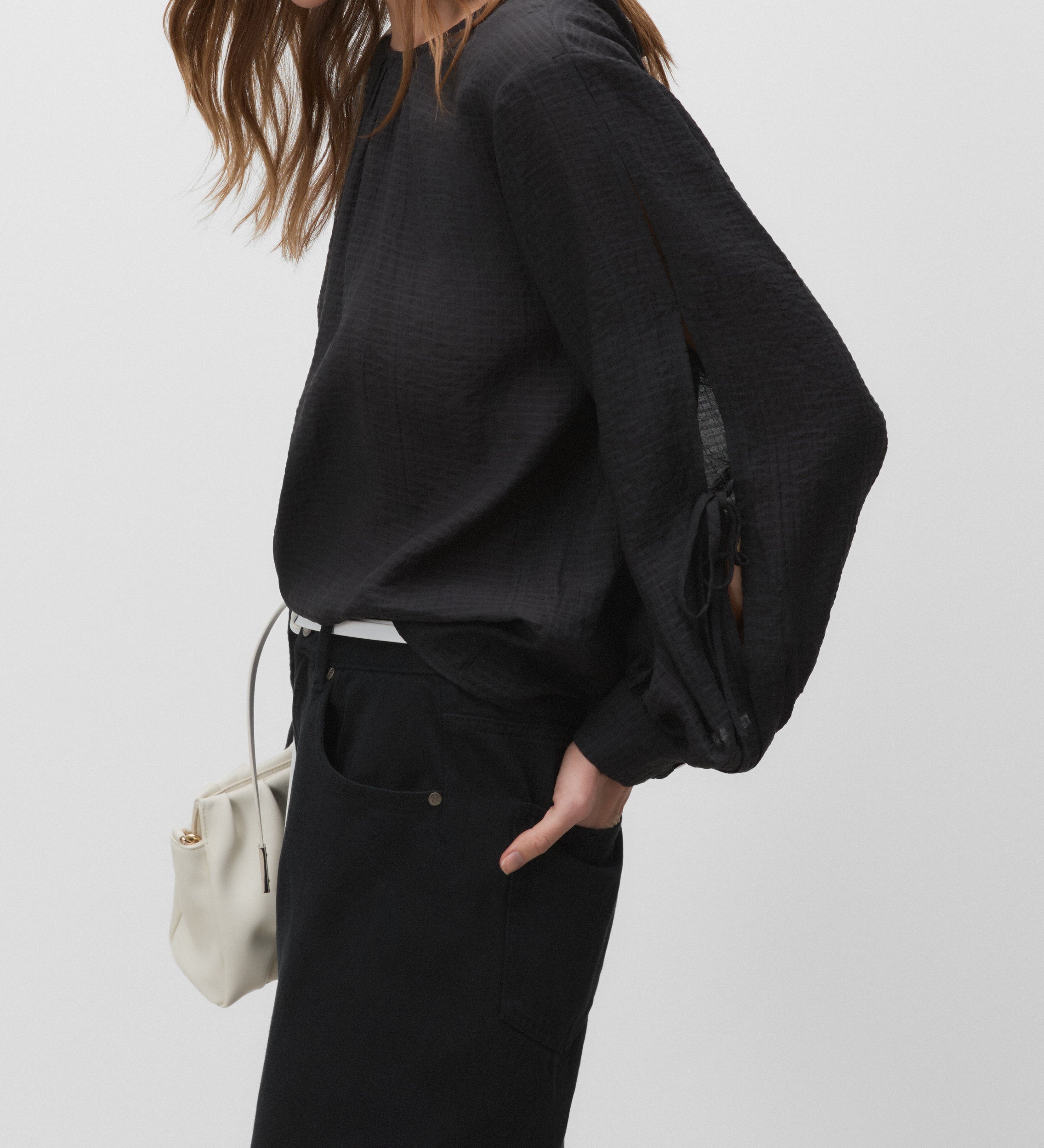 Blouse with bow sleeve