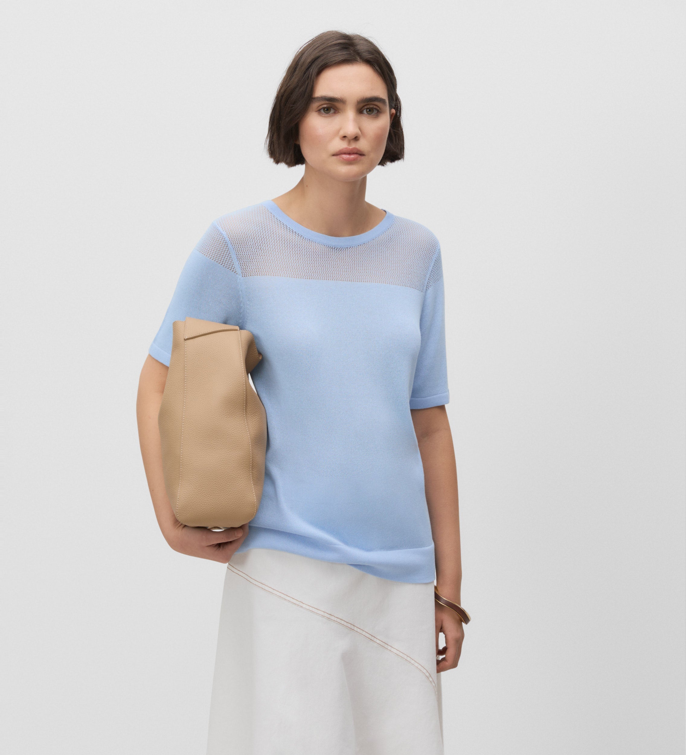 Short sleeve knitted top