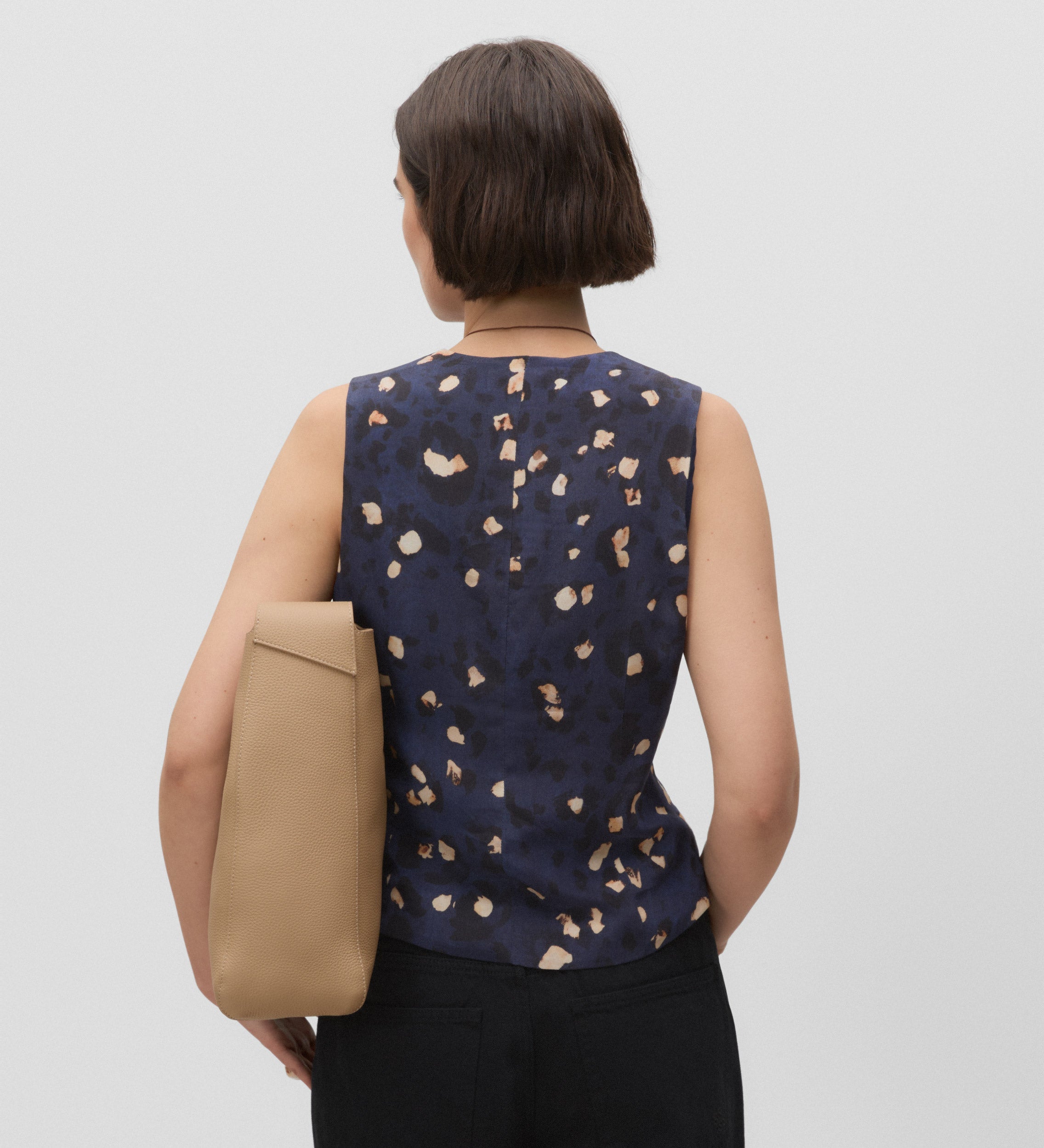 Printed vest