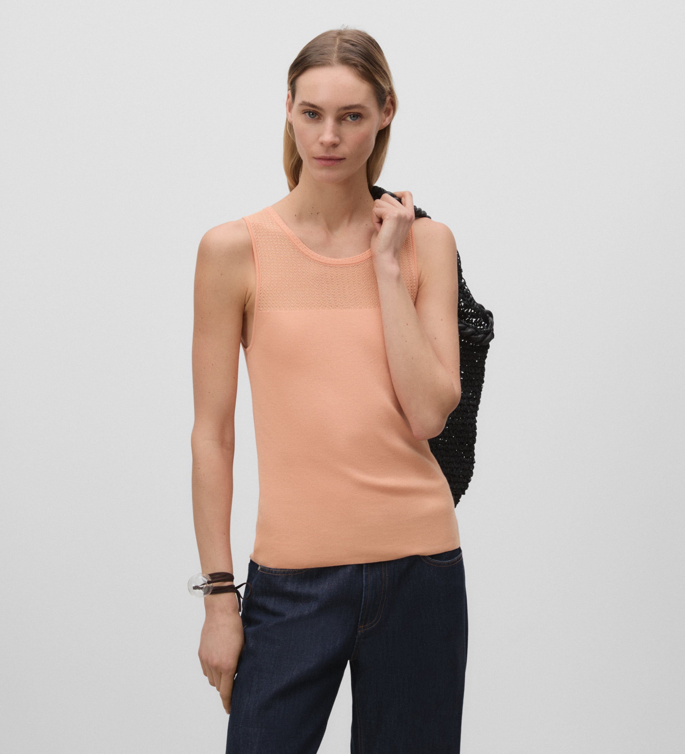 Top knit yoke