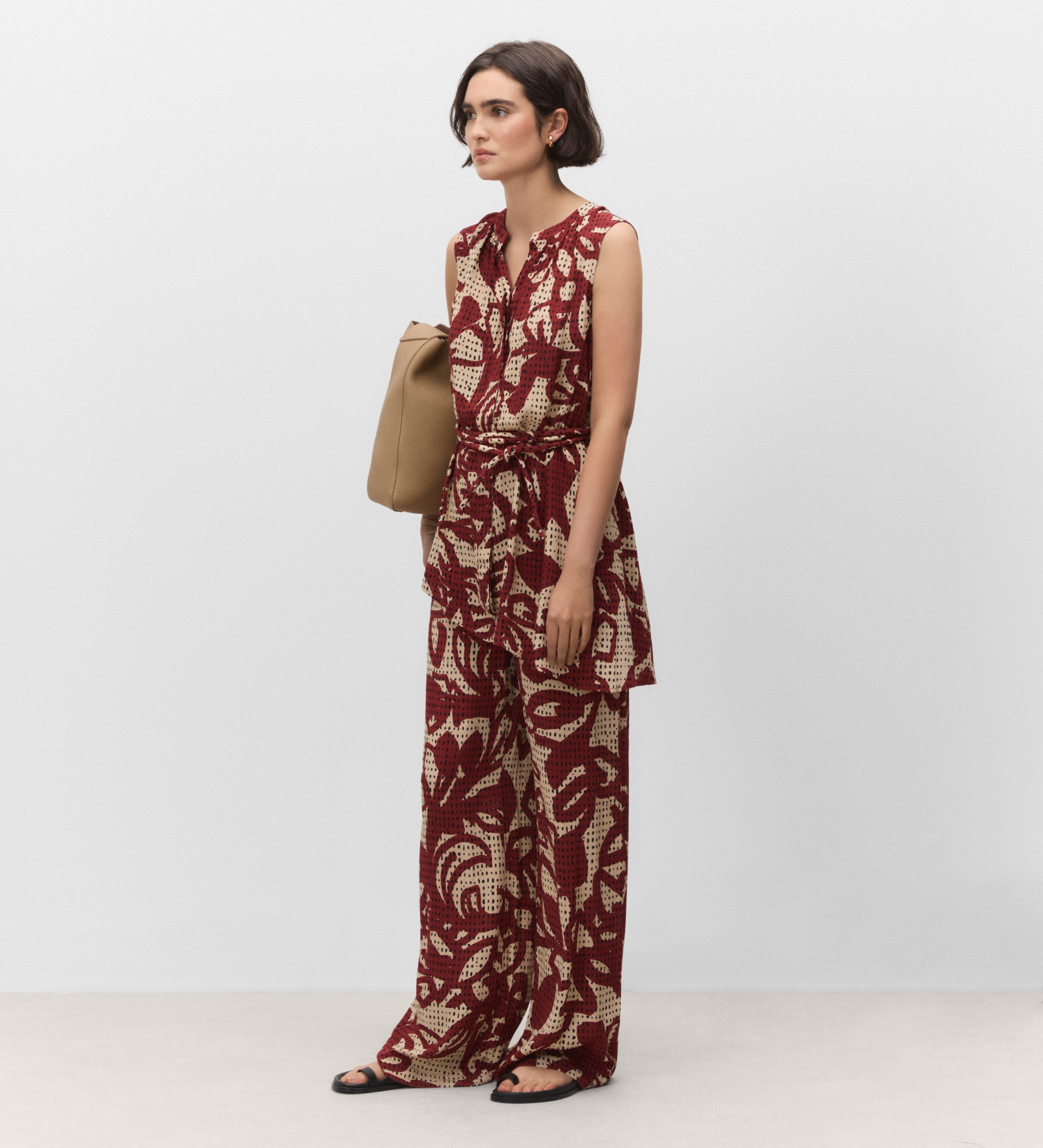 Flowy printed trousers