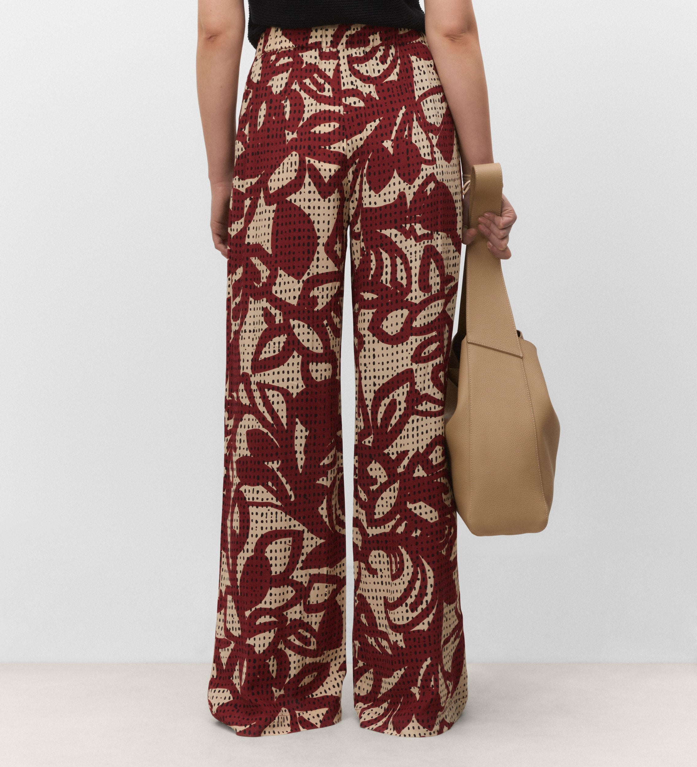 Flowy printed trousers