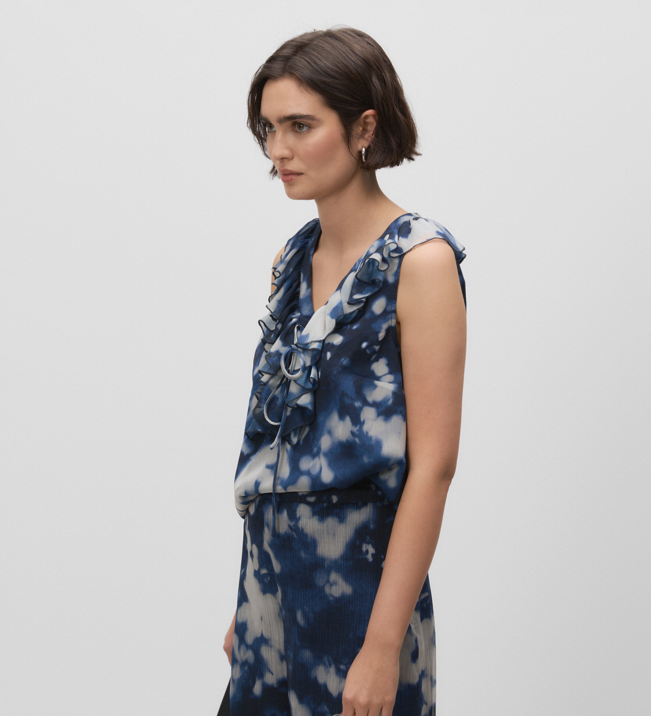 Printed sleeveless blouse