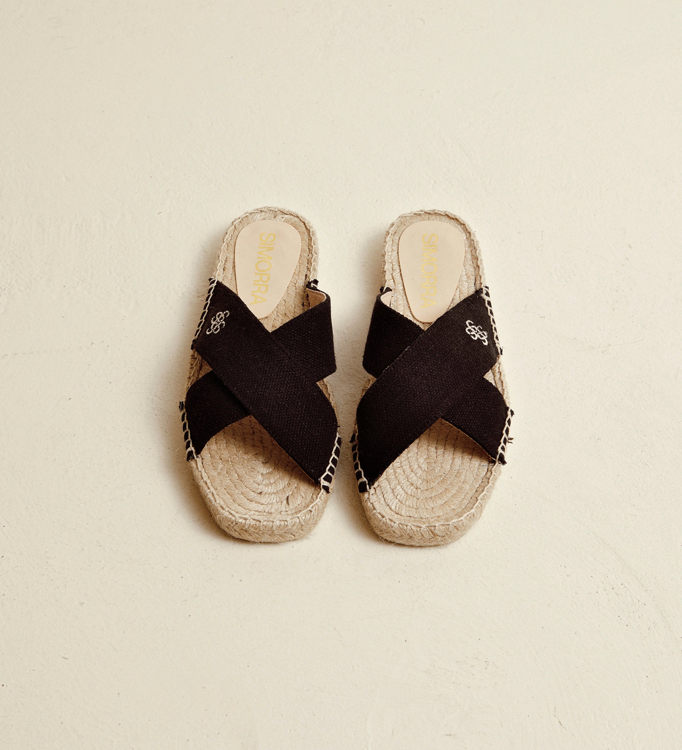 Esparto and linen sandal