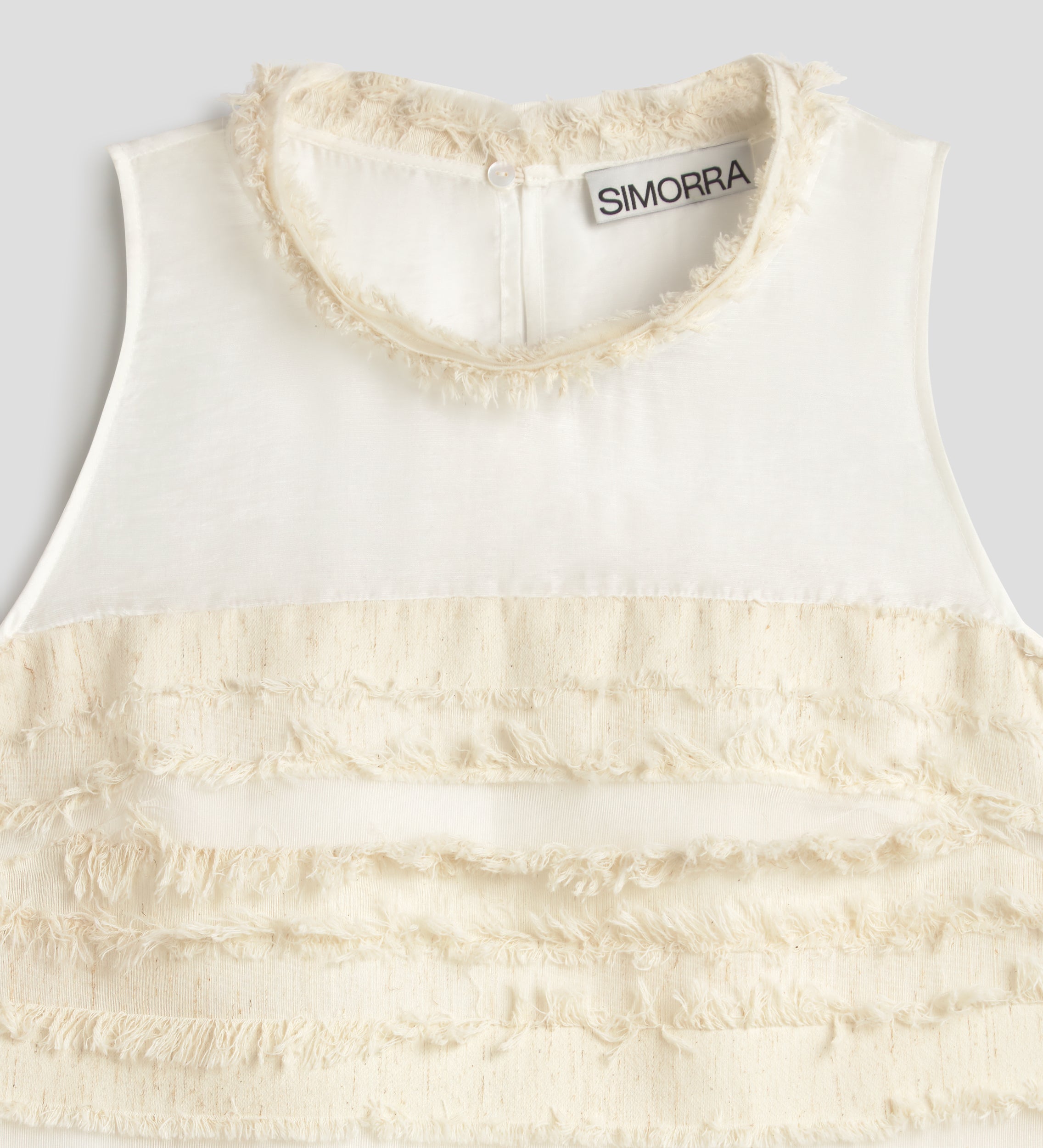Robe courte en tissu fantaisie
