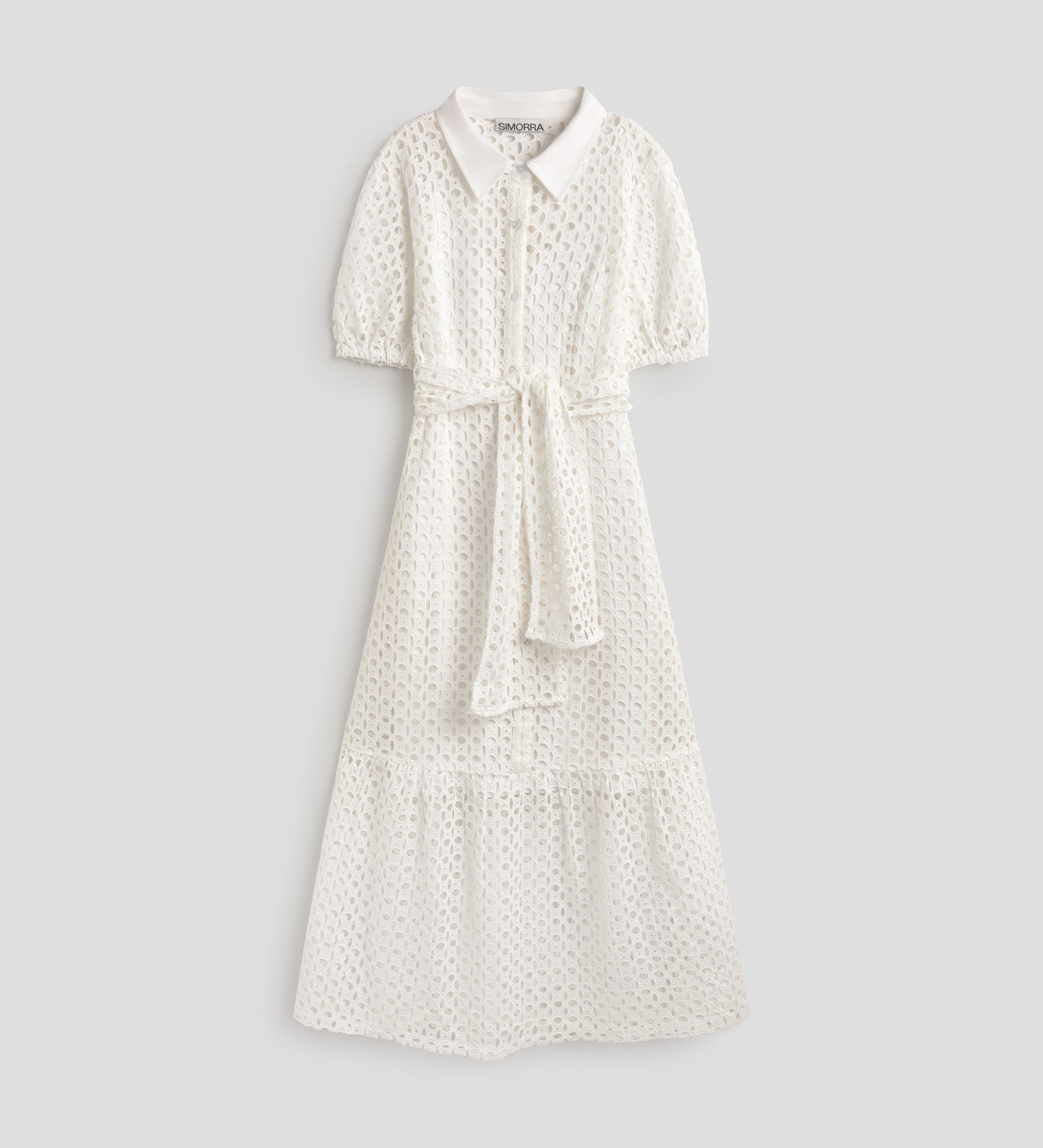 Robe en coton brodé