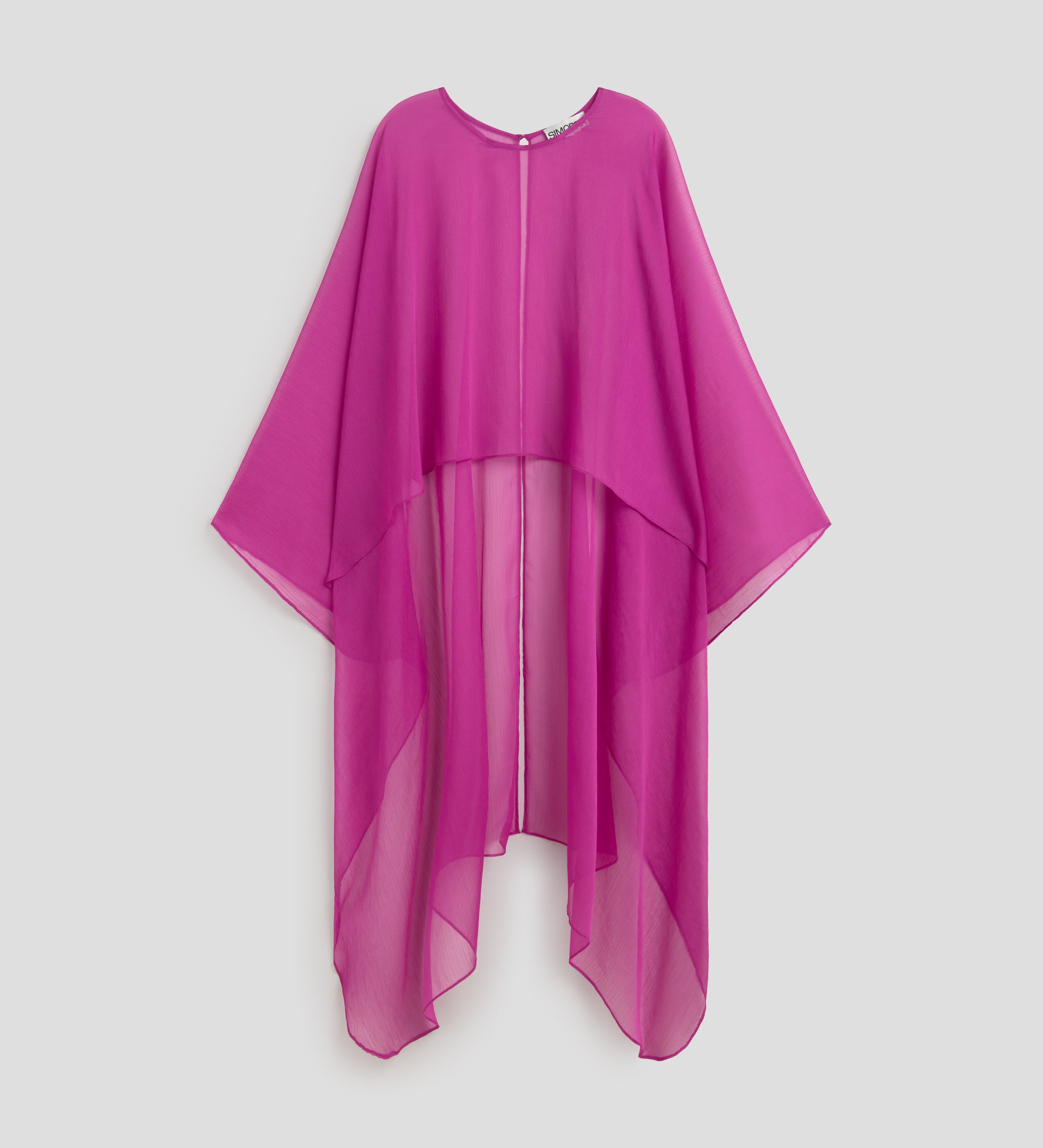 Poncho ouvert dans le dos