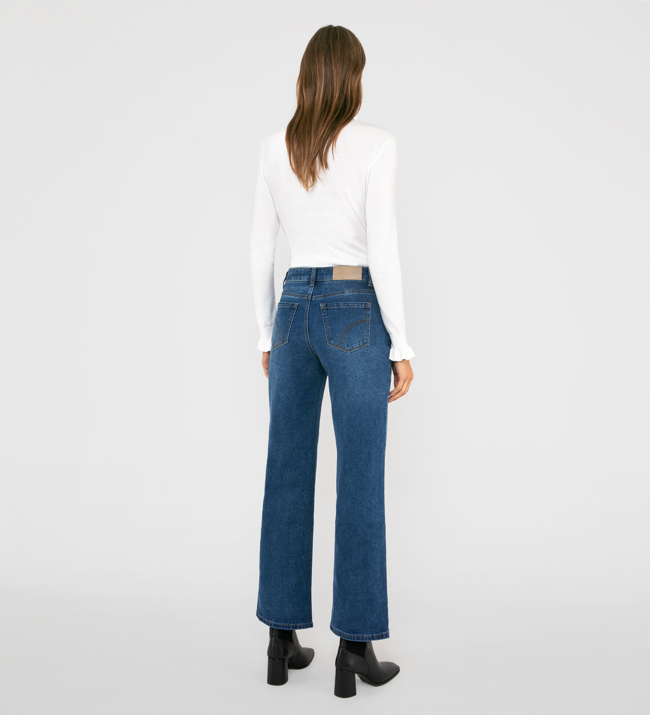 Pantalón vaquero ancho