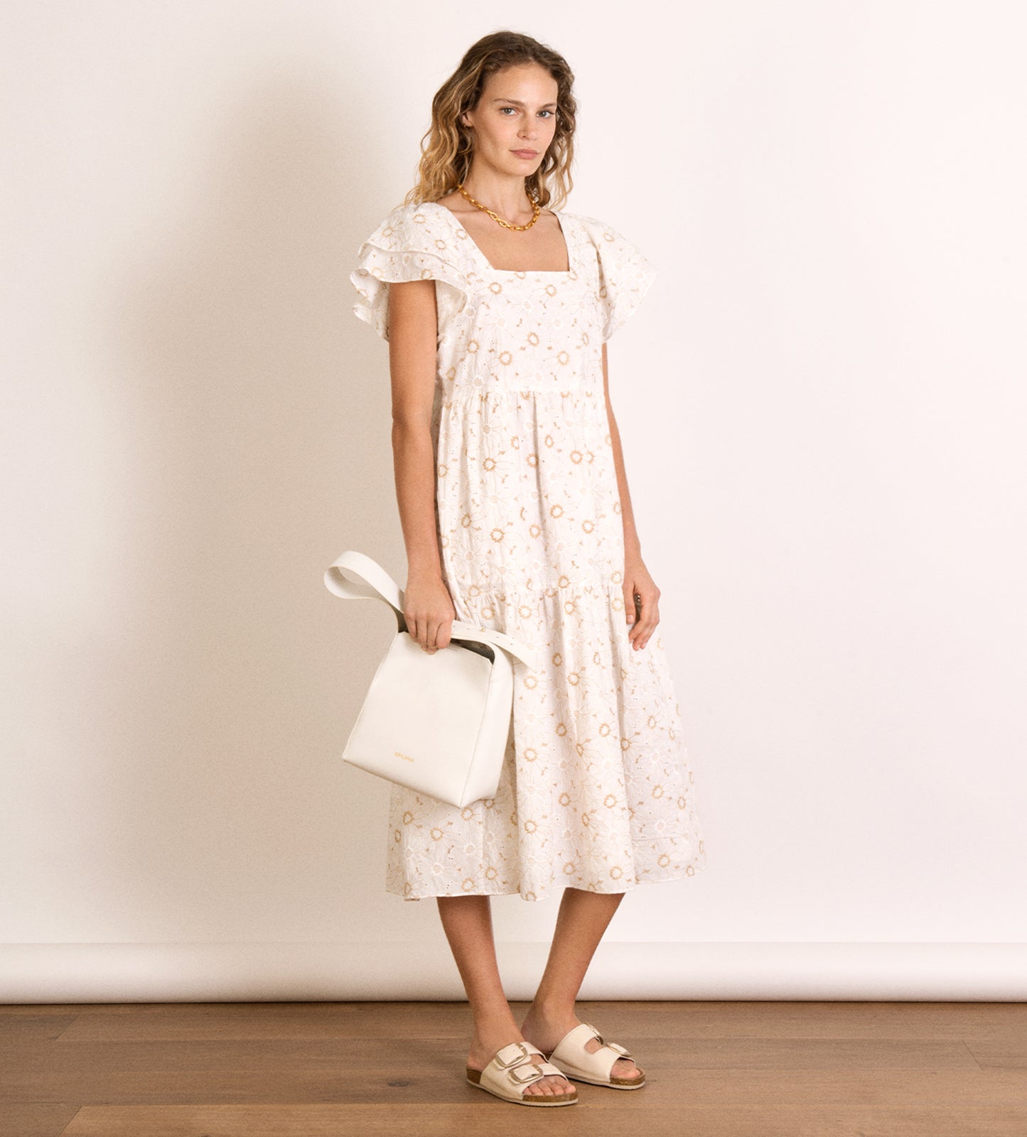 Robe longue brodée
