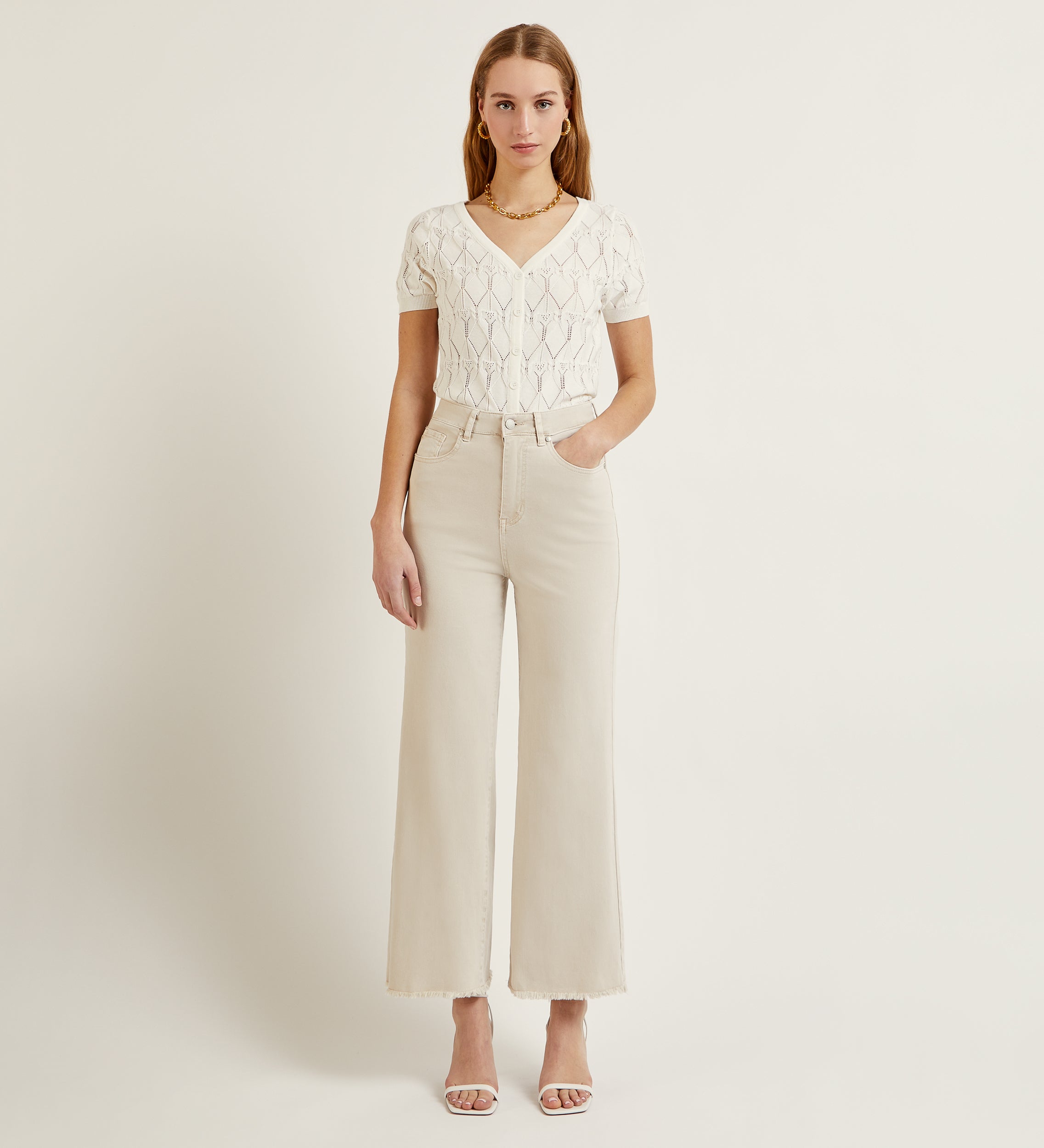 Pantalón pierna ancha