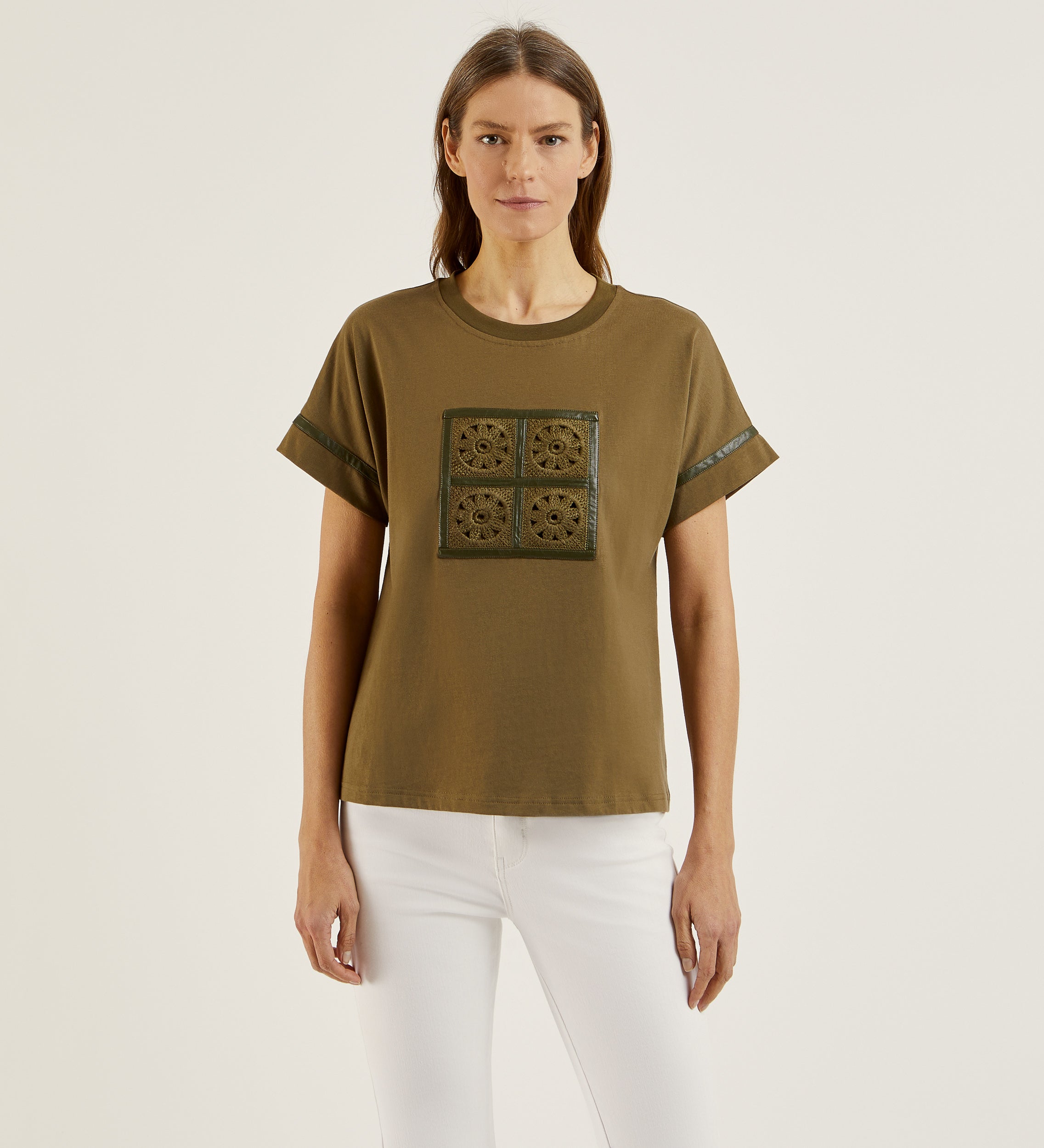T-shirt en coton avec détail macramé