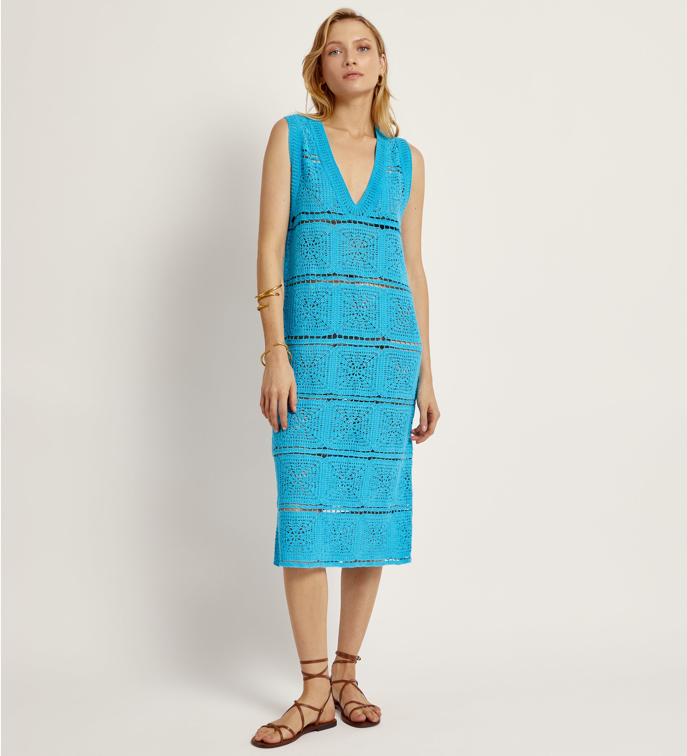 Robe mi-longue en crochet
