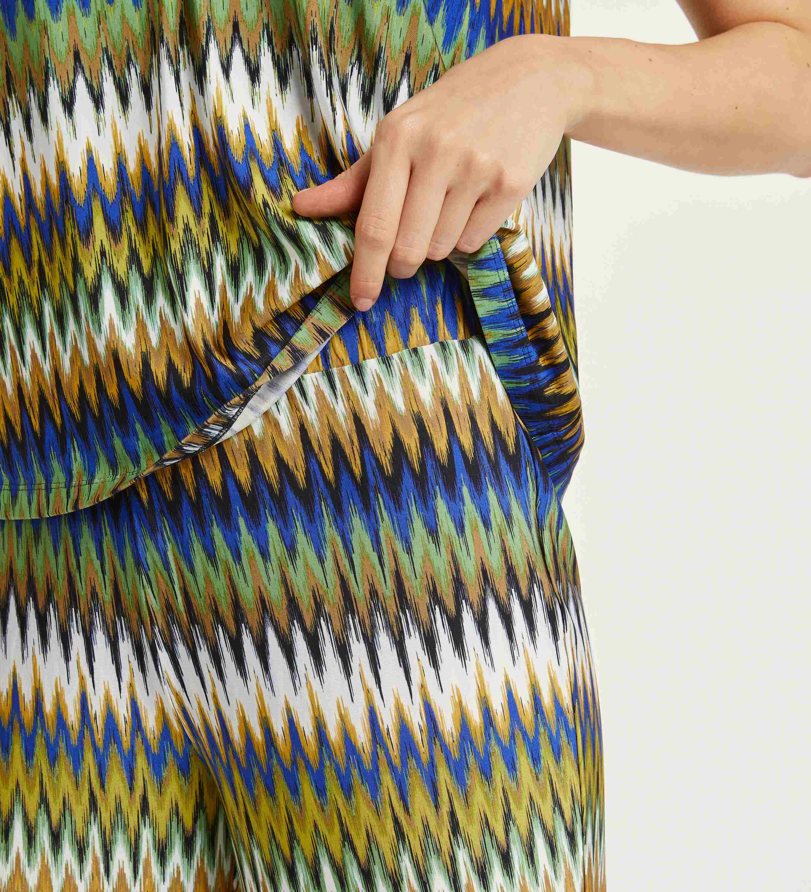 Pantalón elástico estampado
