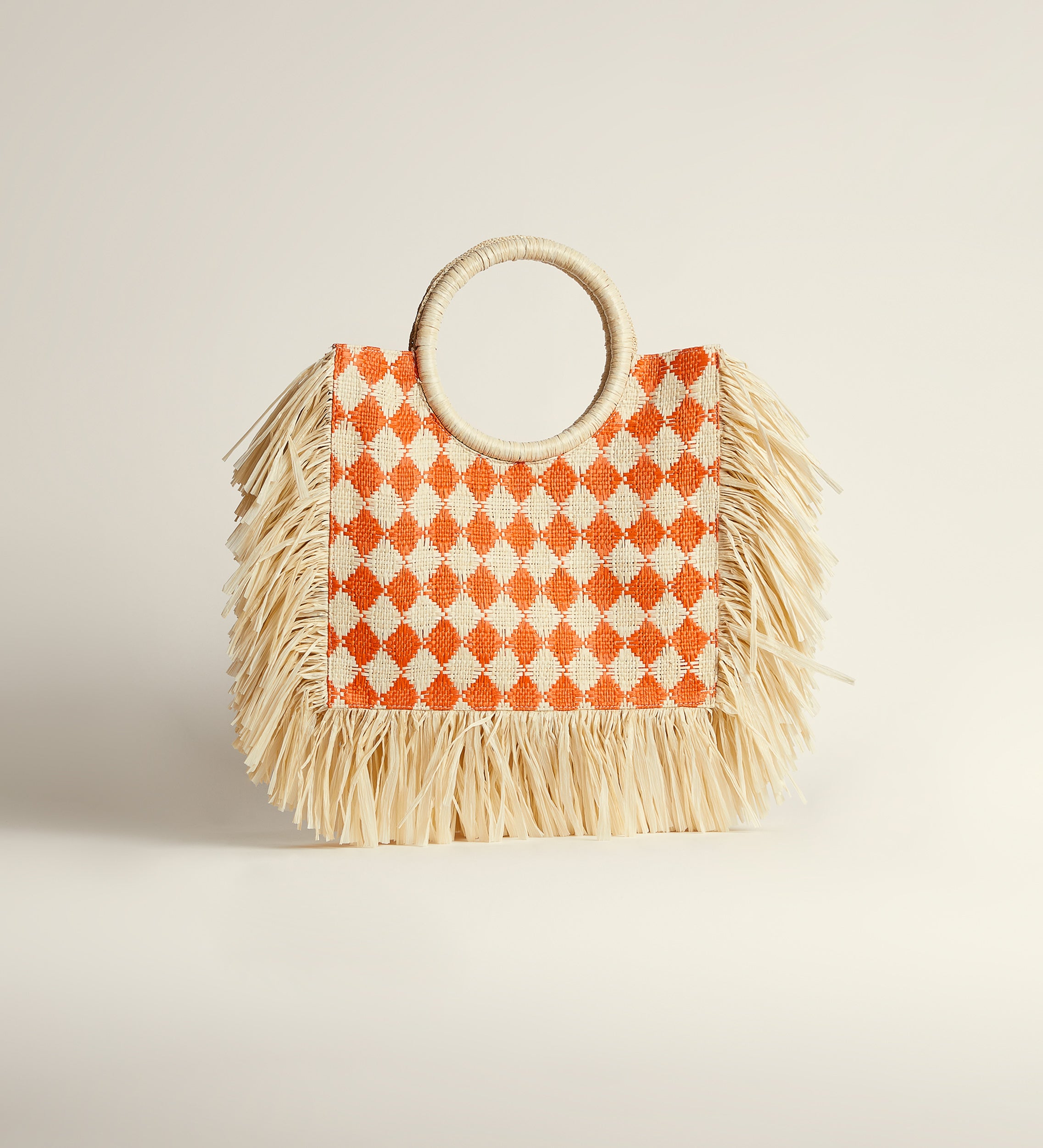 Bolso rafia flecos