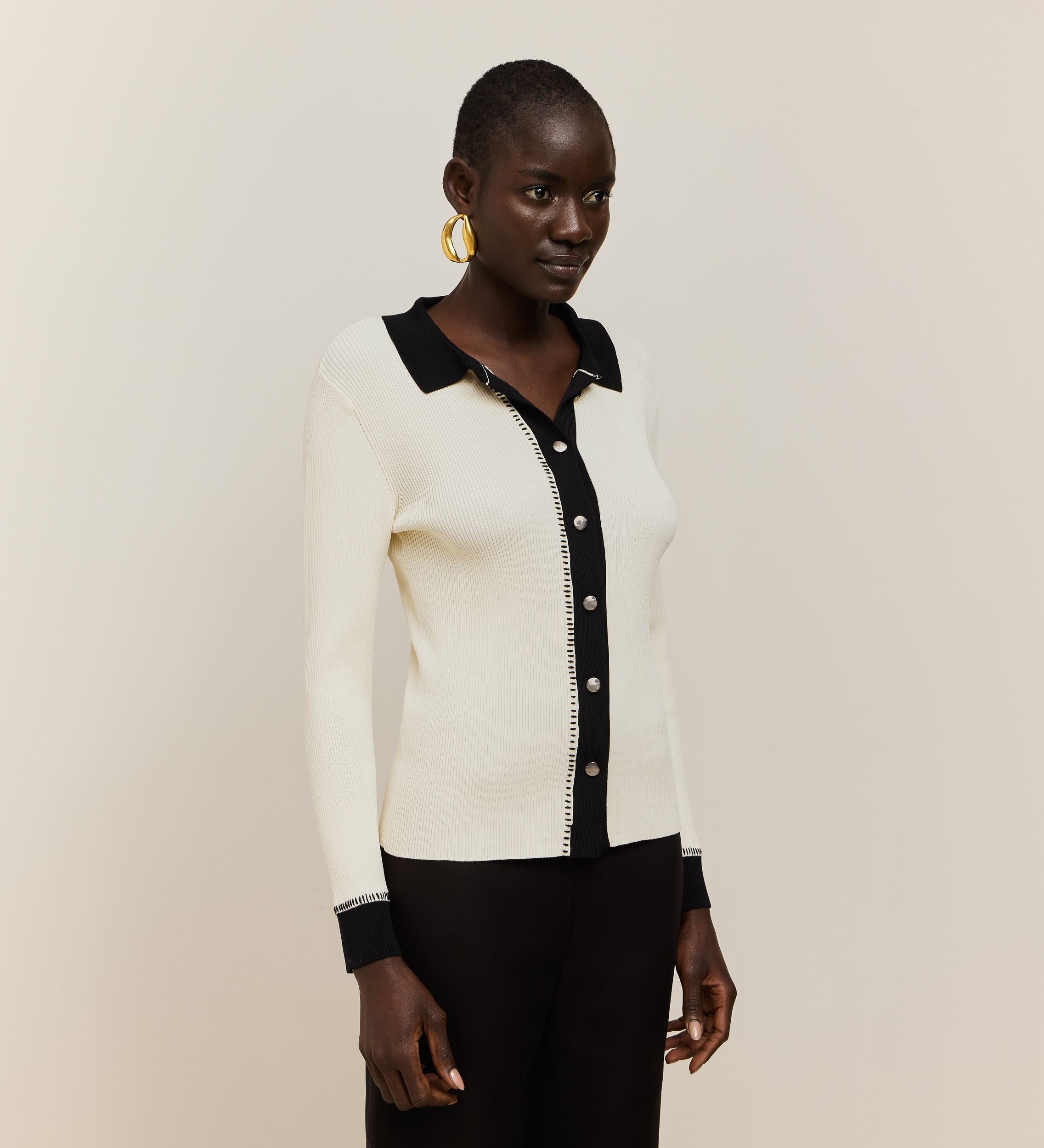 Cardigan tricot contrastes