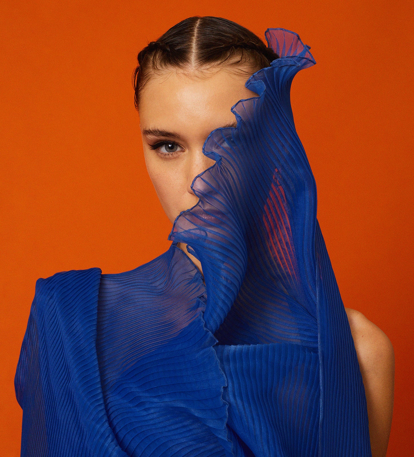 Pleated organza foulard