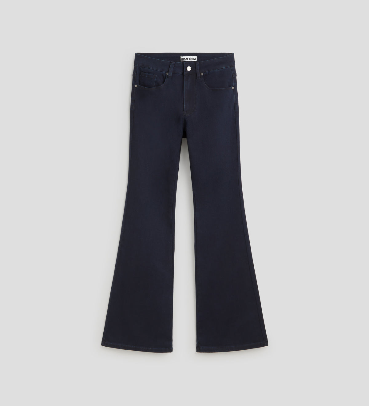 Pantalón vaquero acampanado
